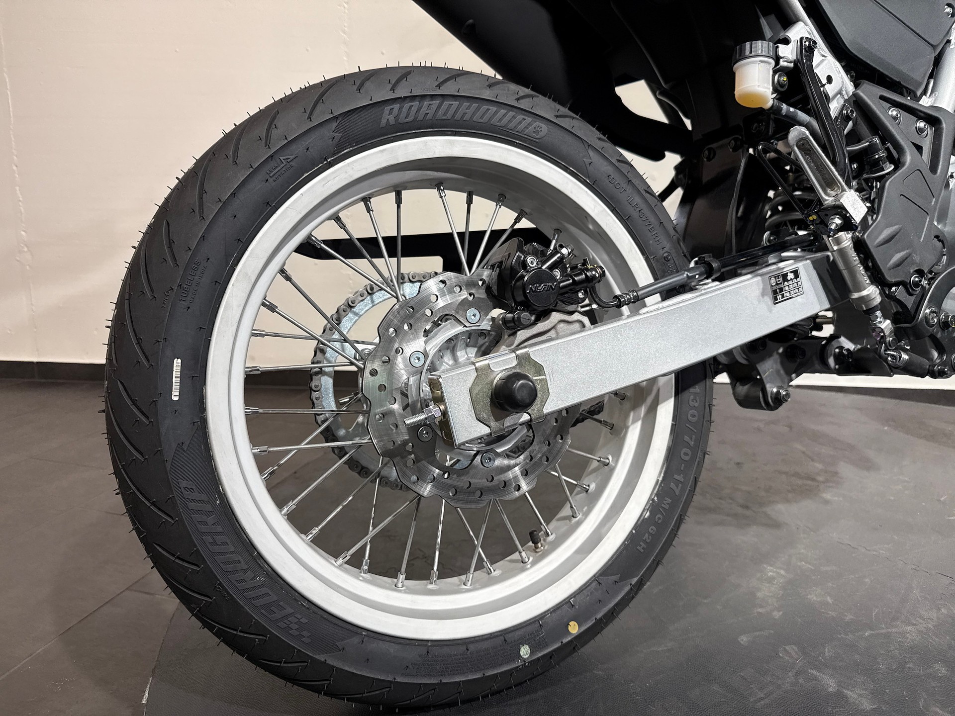 YAMAHA WR 125-image-9