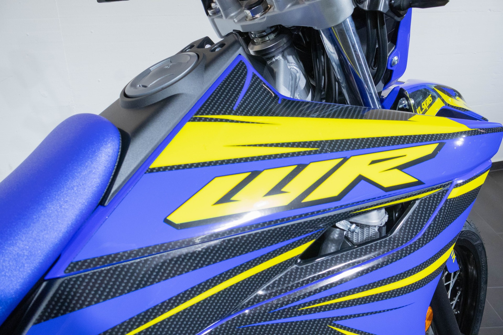 YAMAHA WR 125 Supermoto-image-9