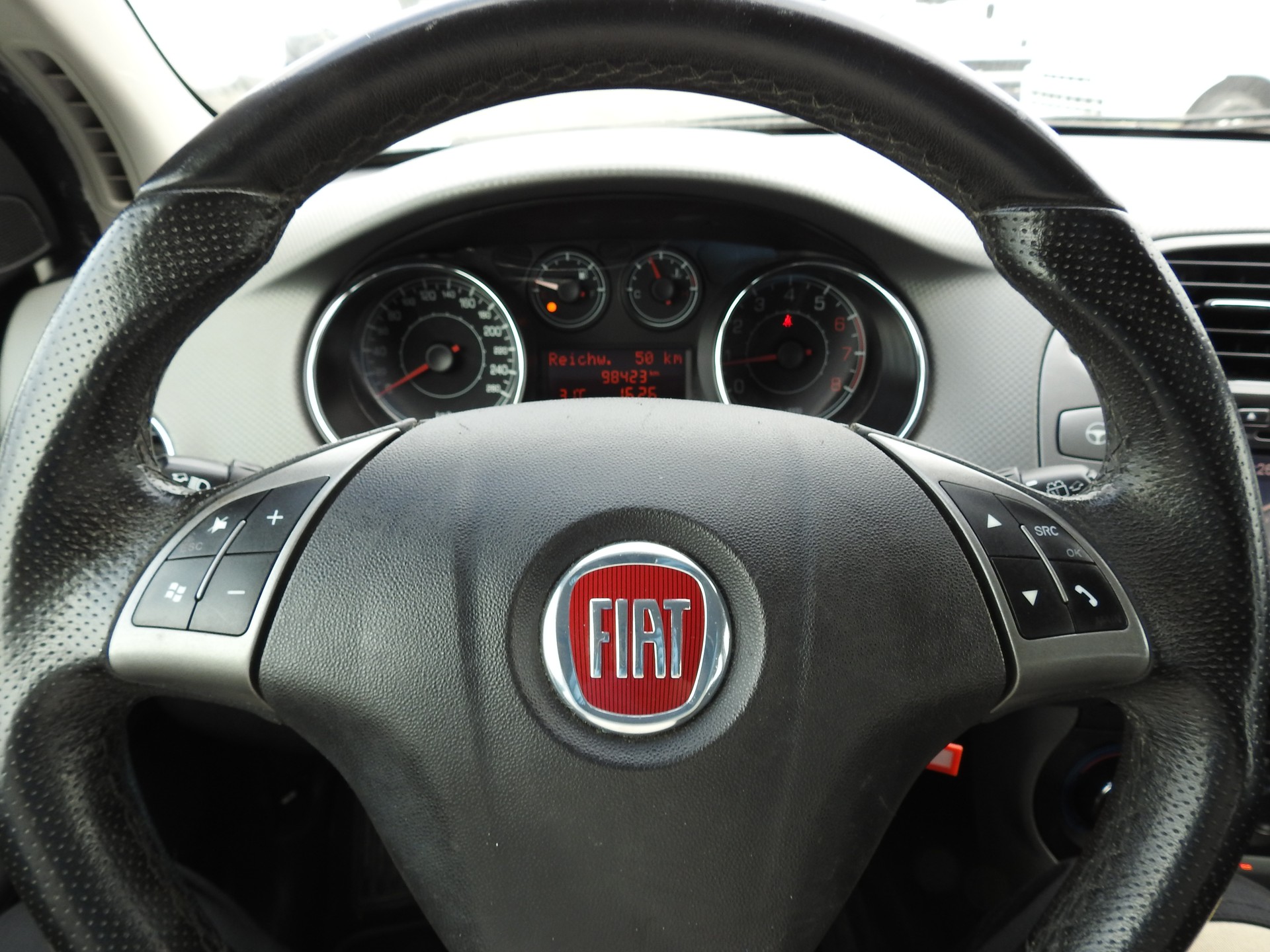 FIAT Bravo 1.4 16V Turbo Dynamic-image-26