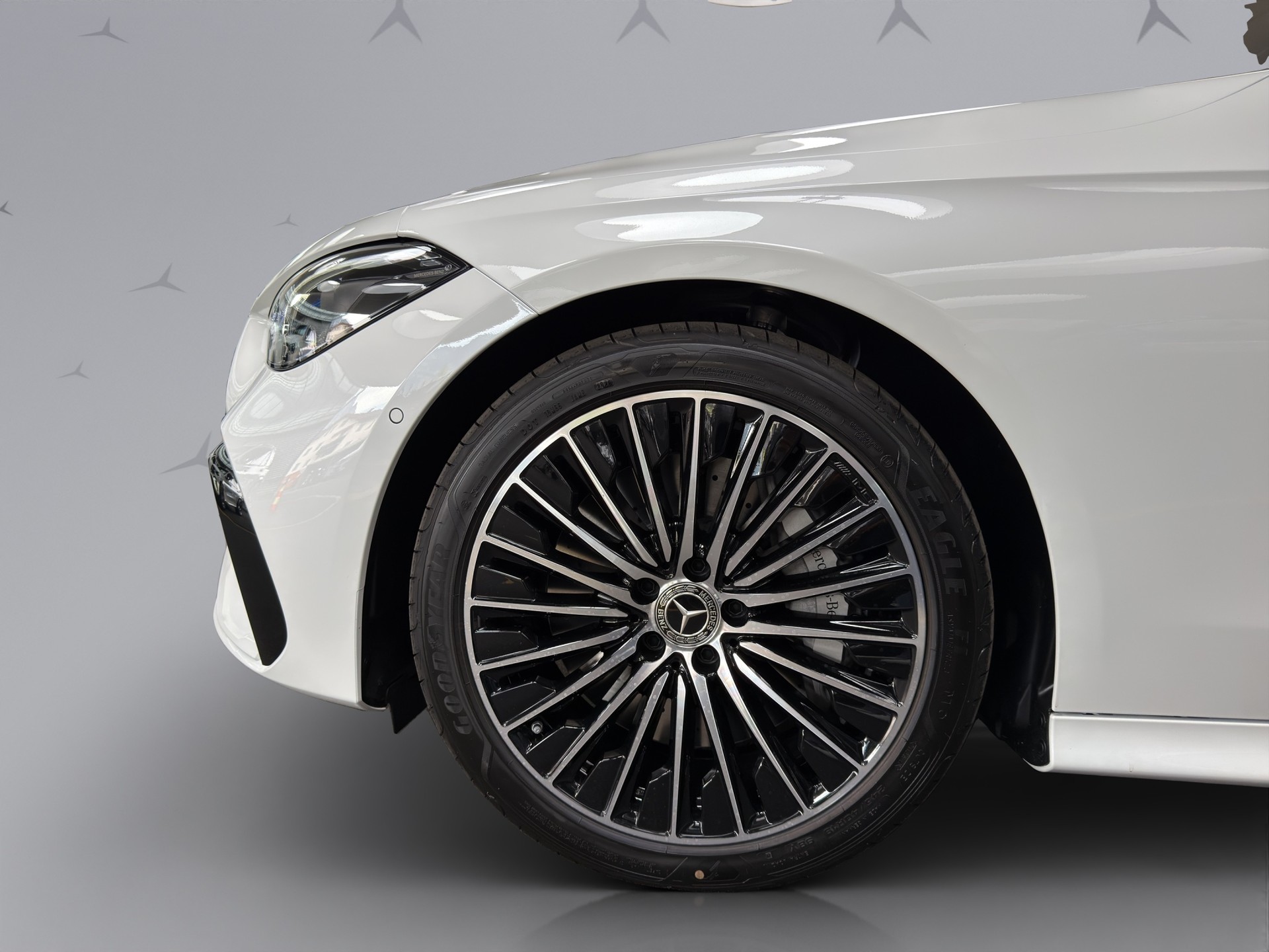 MERCEDES-BENZ CLE 450 AMG Line 4matic Cabriolet-image-18