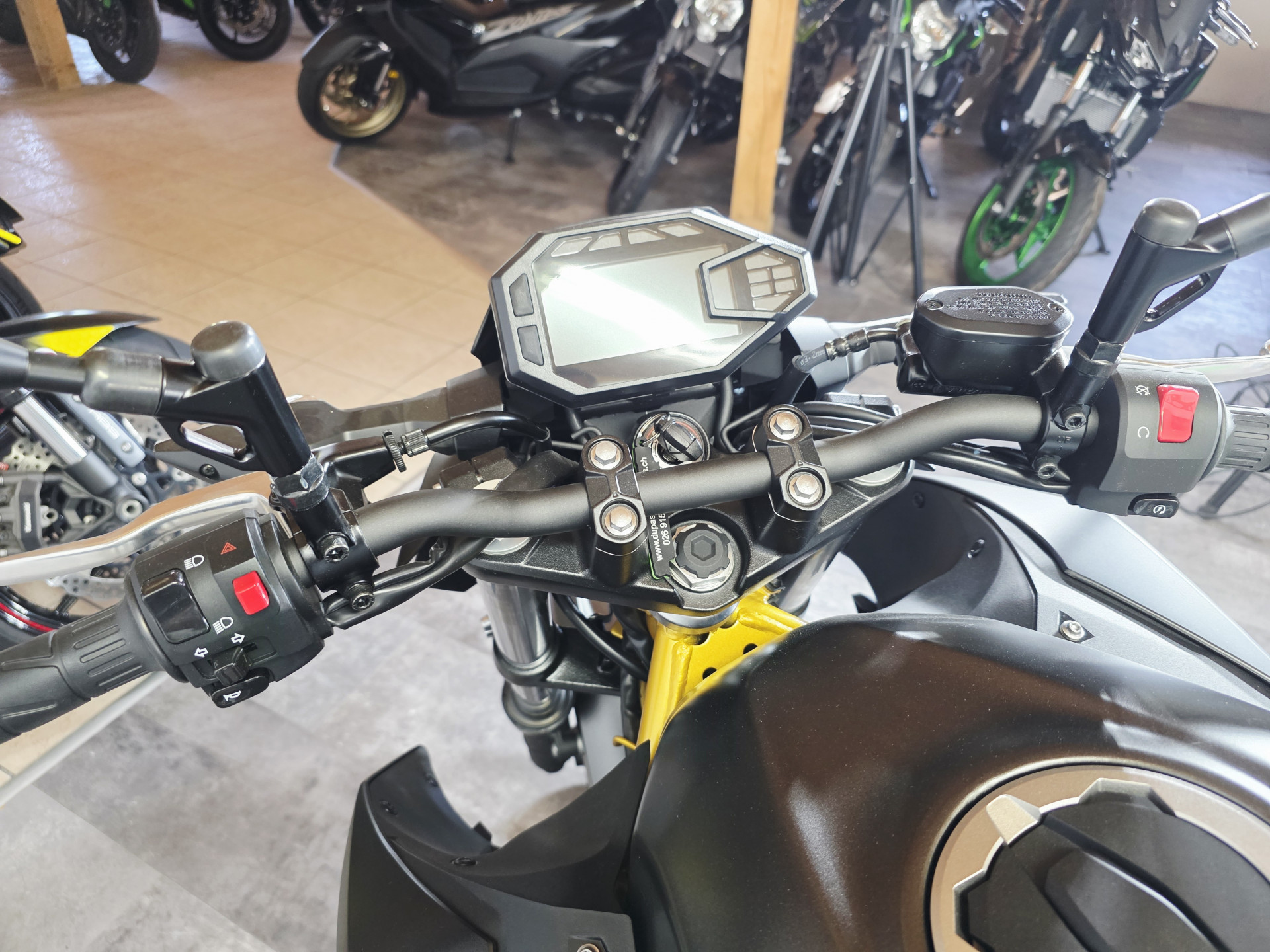 KAWASAKI Z 500-image-5