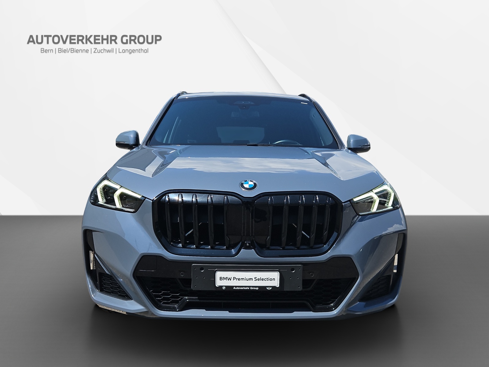 BMW X1 xDrive 23d M Sport 48V-showroom-element-1