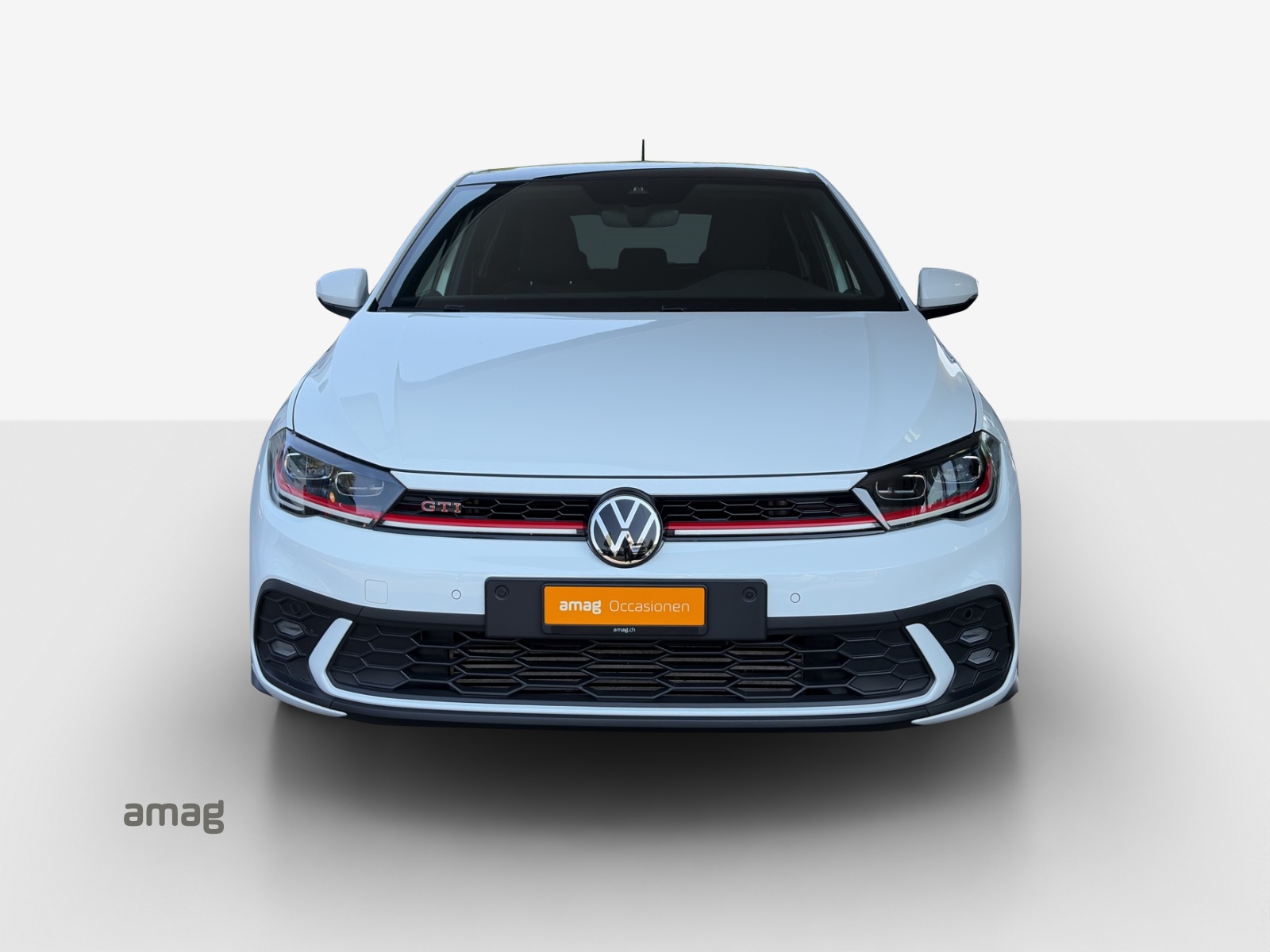 VW Polo 2.0 TSI GTI DSG-image-6