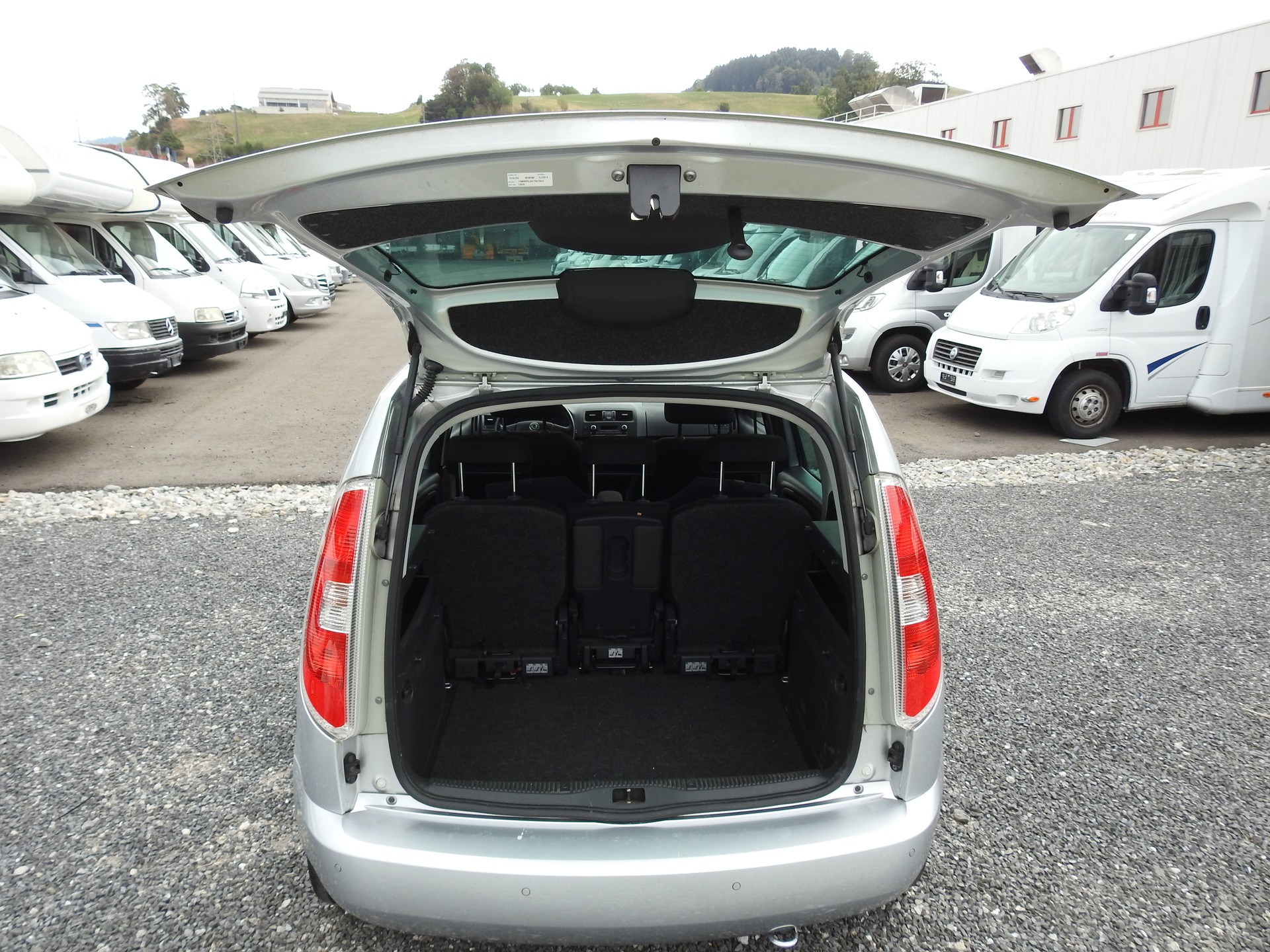SKODA Roomster 1.2 TSI Ambition-image-9