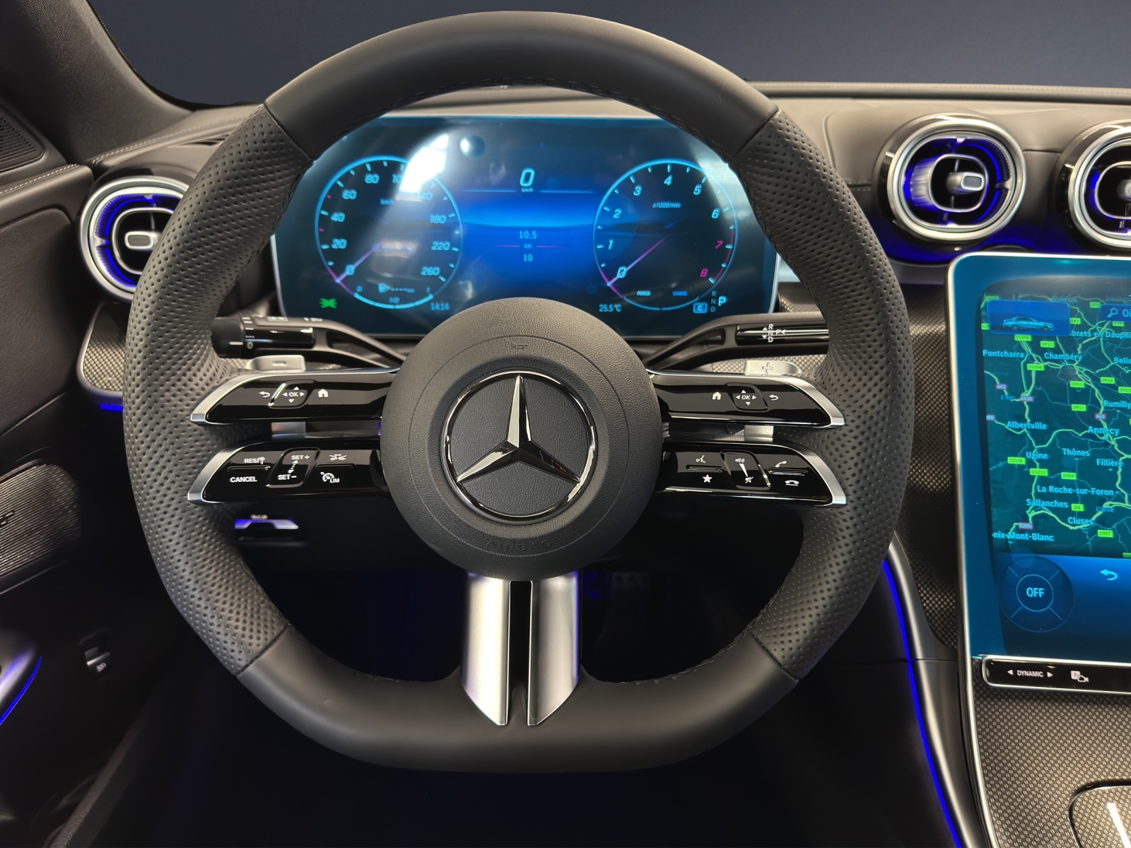 MERCEDES-BENZ C 300 Berline 4MATIC-image-9