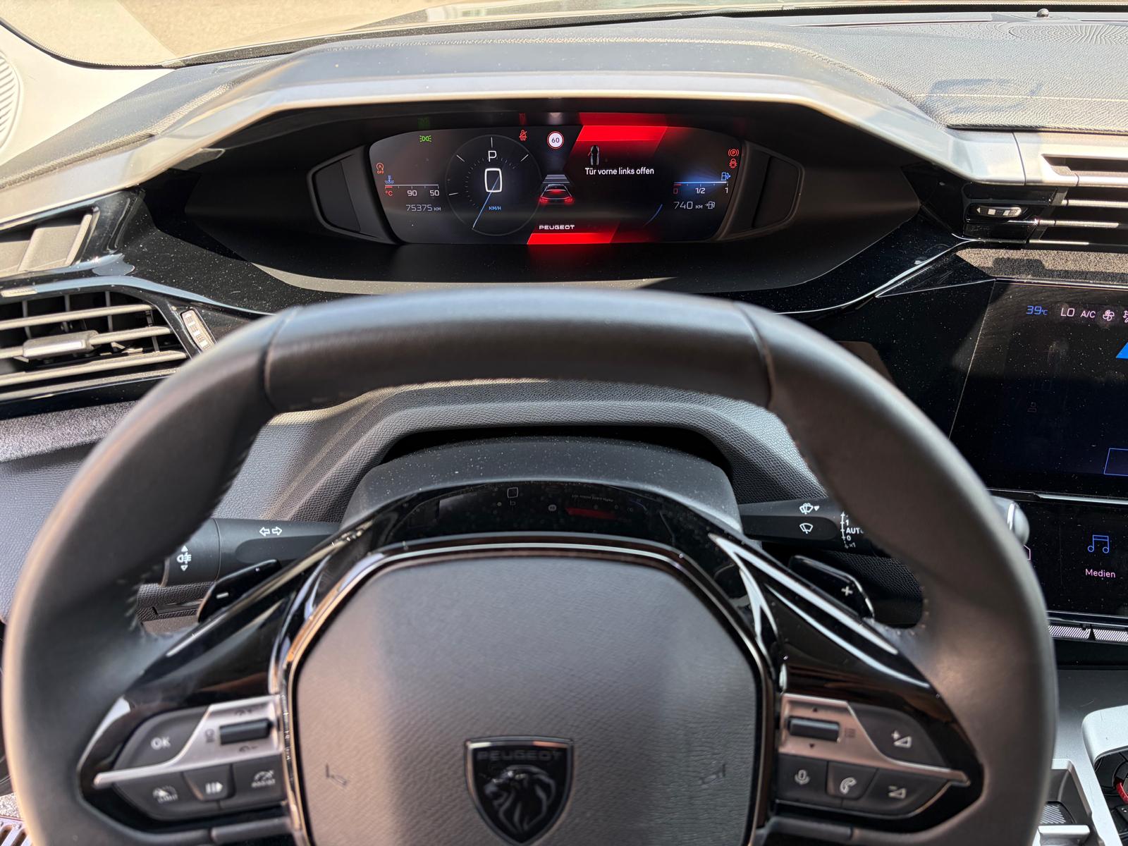 PEUGEOT 308 SW 1.5 BlueHDi Allure Pack-image-10