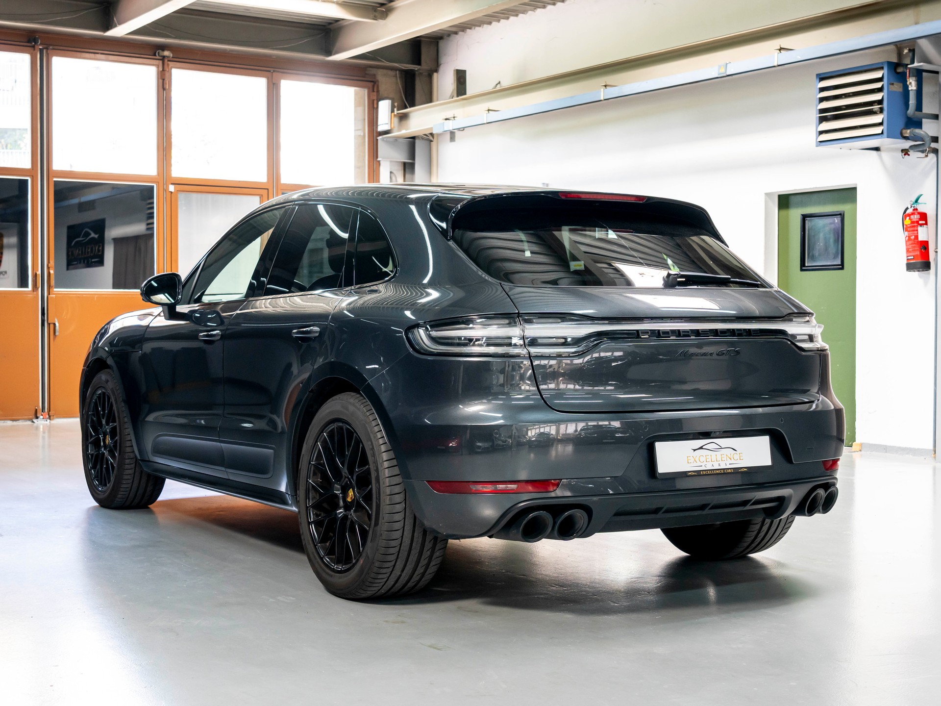 PORSCHE Macan GTS PDK-image-7