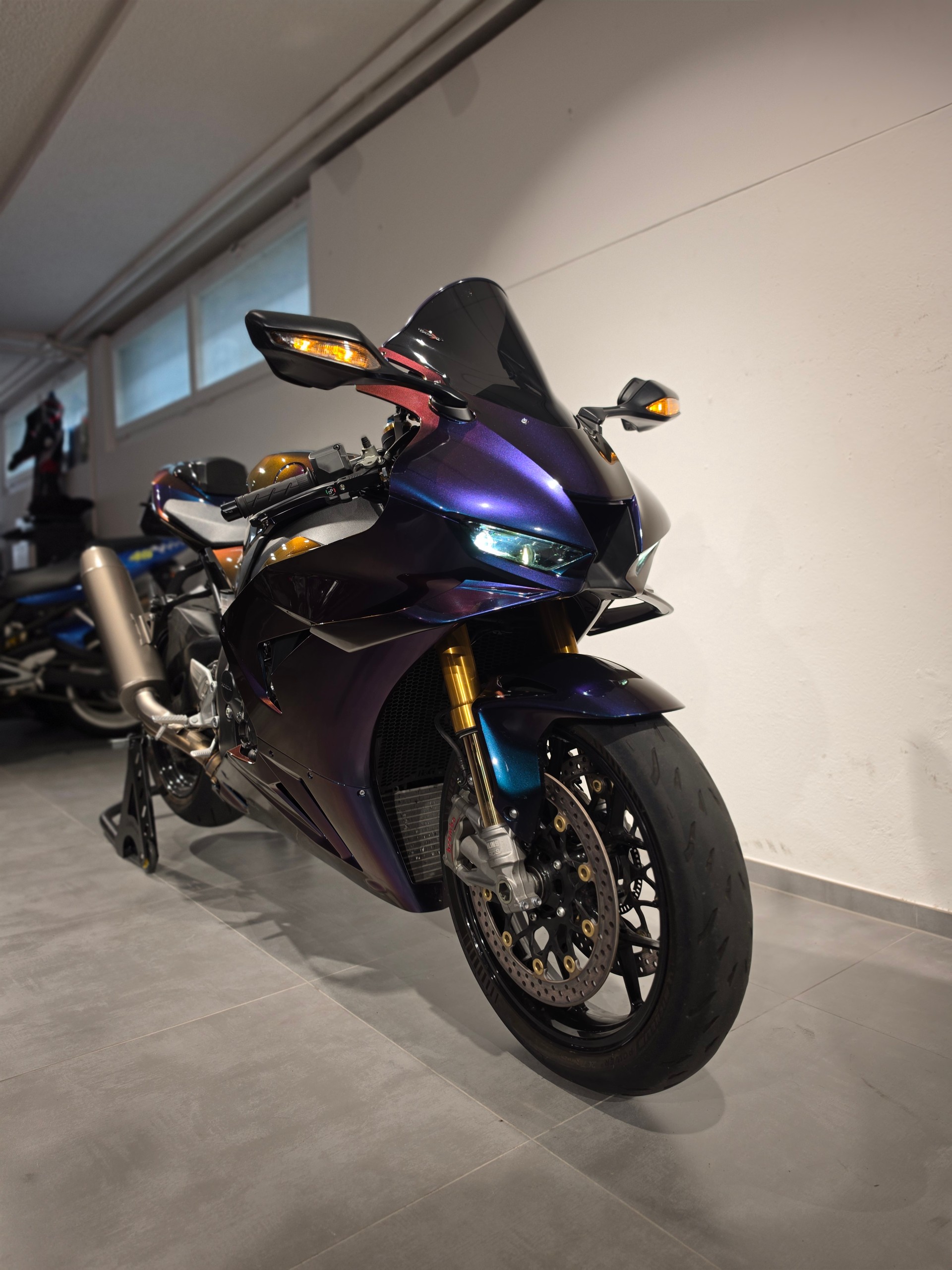 HONDA CBR 1000 RR-R Fireblade SP-image-1