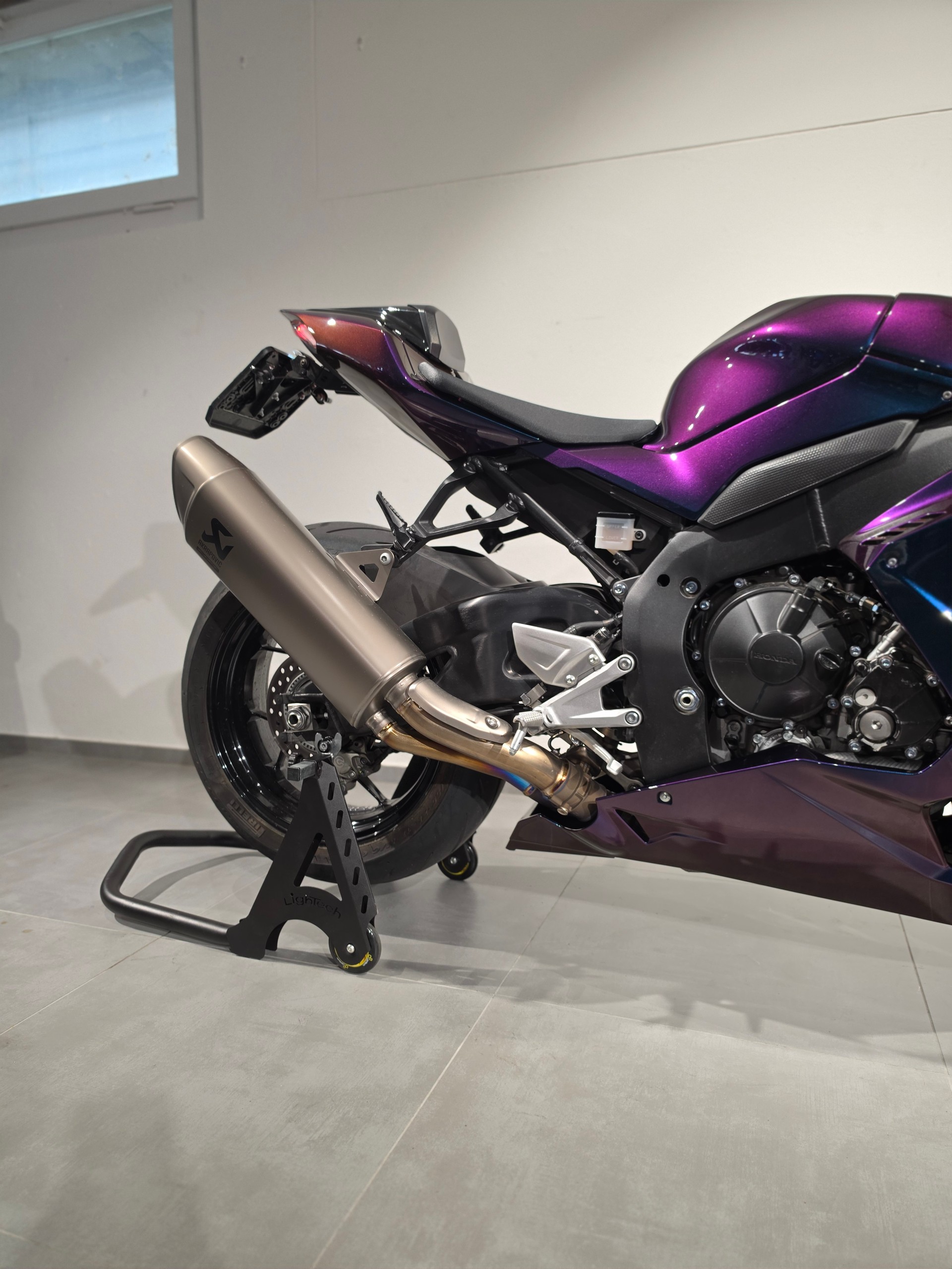 HONDA CBR 1000 RR-R Fireblade SP-image-5