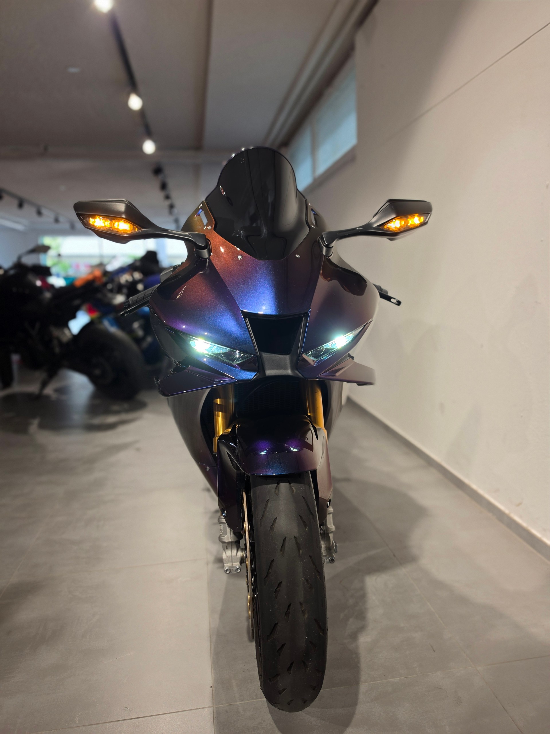 HONDA CBR 1000 RR-R Fireblade SP-image-2