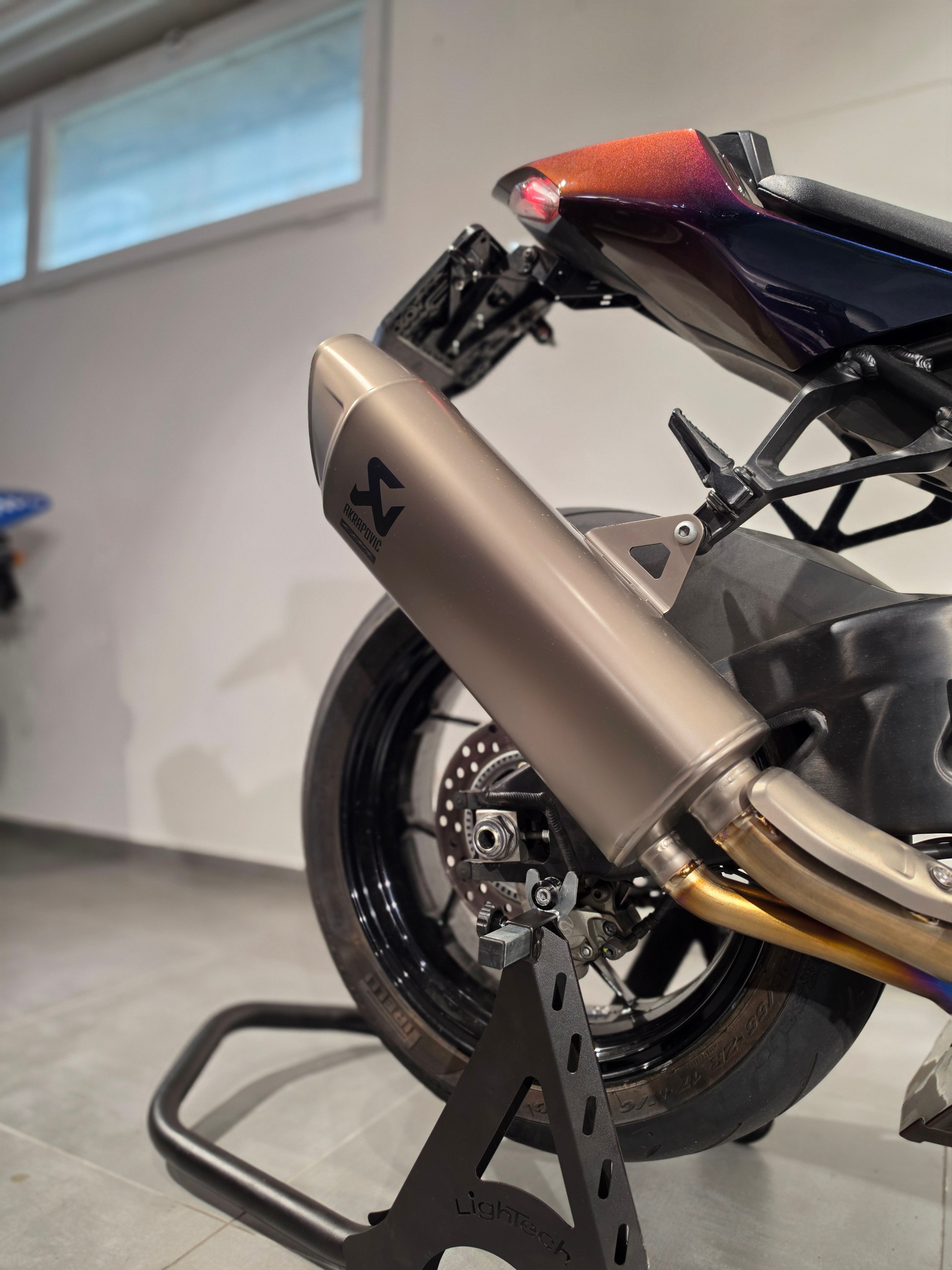 HONDA CBR 1000 RR-R Fireblade SP-image-6