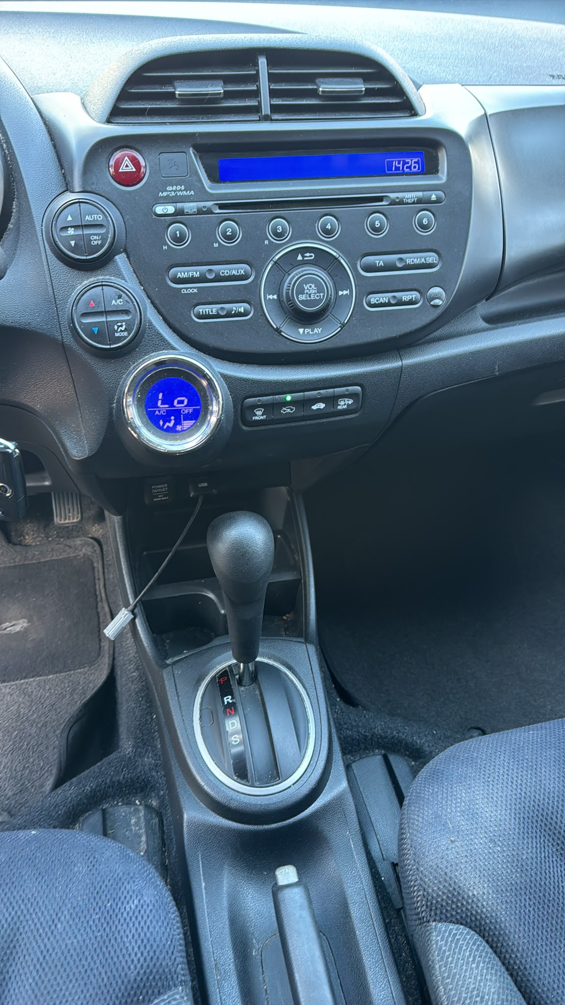 HONDA Jazz 1.3i Hybrid Elegance CVT-image-6