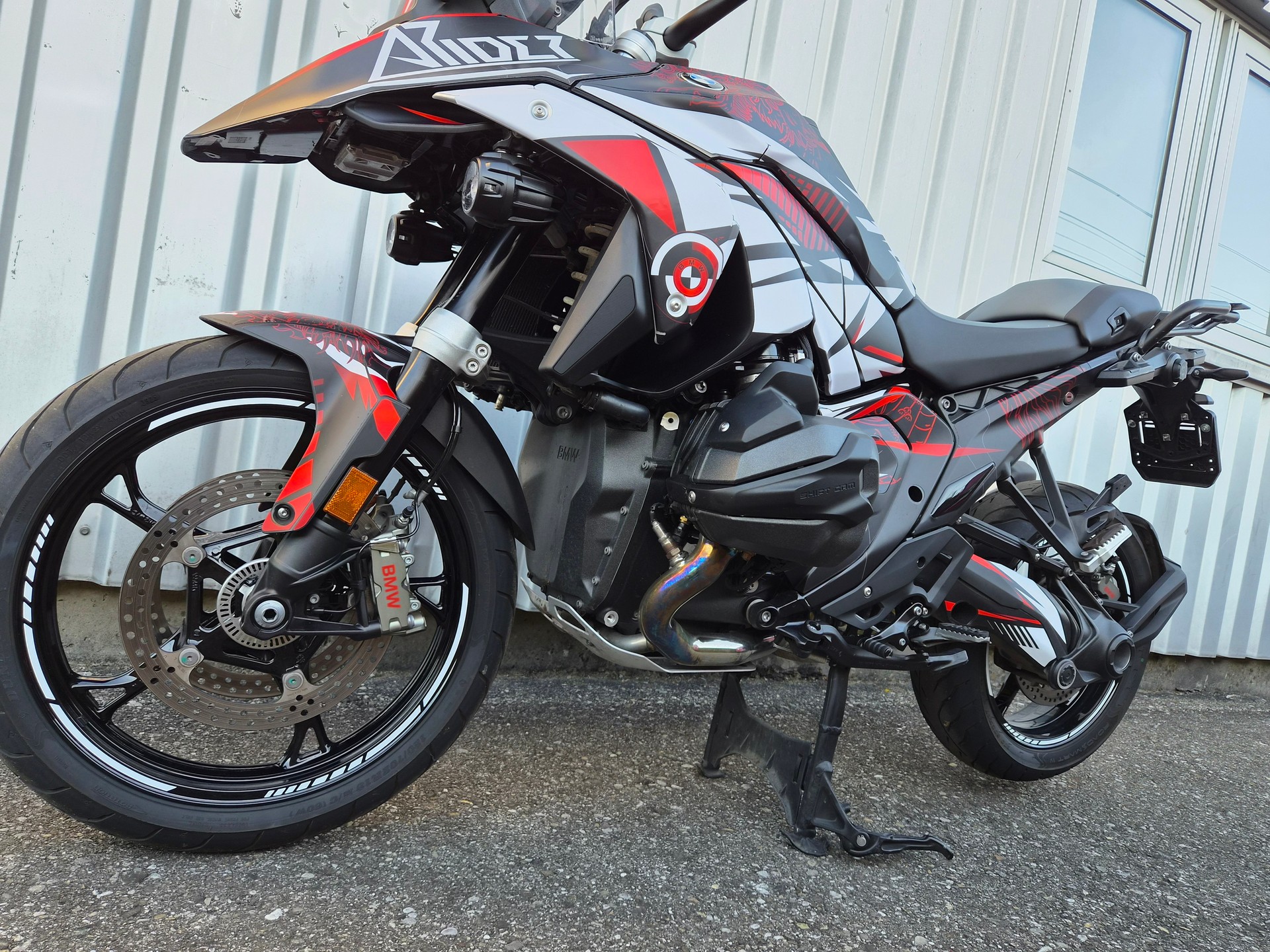 BMW R 1300 GS TRIPLE BLACK-image-15