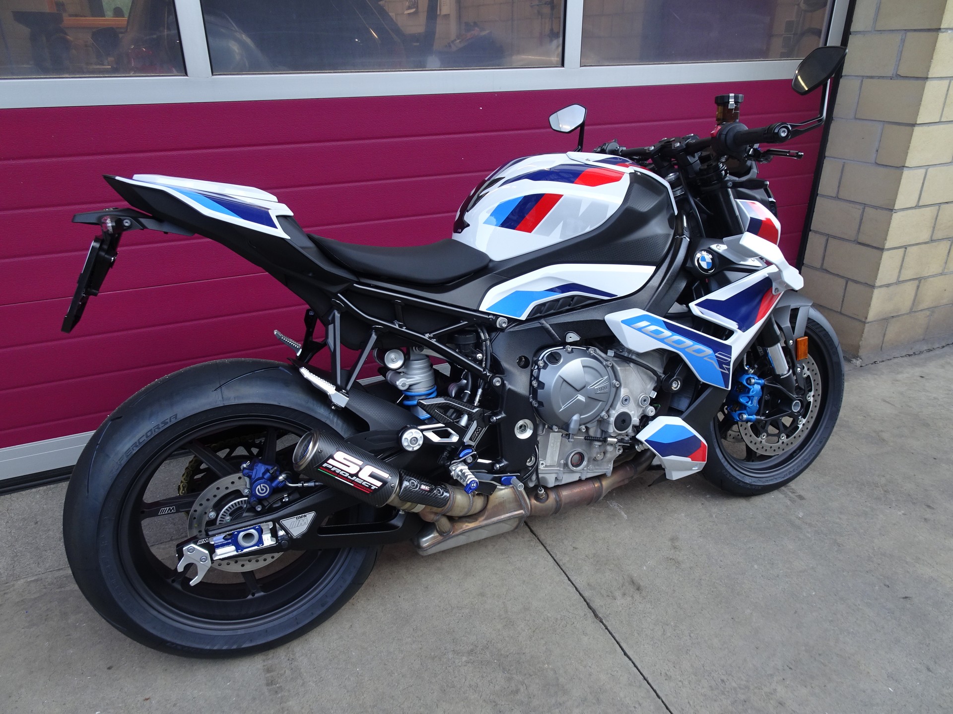 BMW M 1000 R-image-3