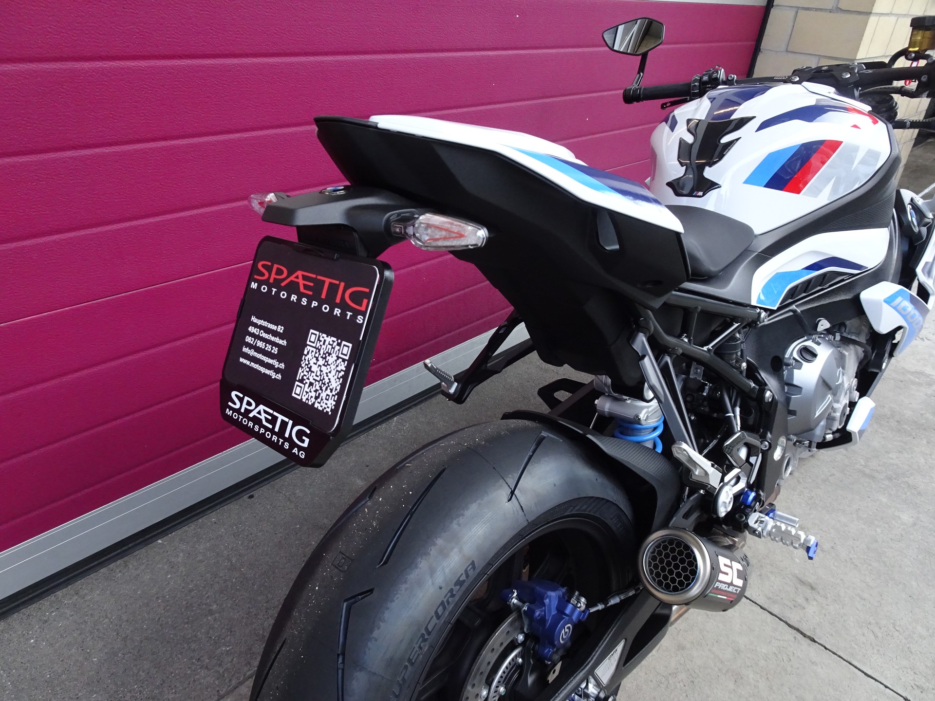 BMW M 1000 R-image-7