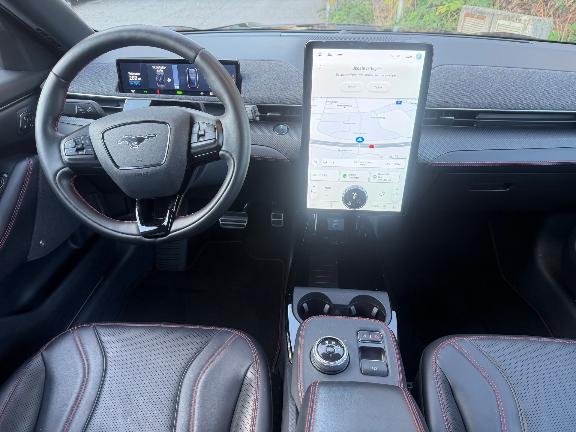 FORD Mustang MACH-E AWD 91 kWh-showroom-element-1
