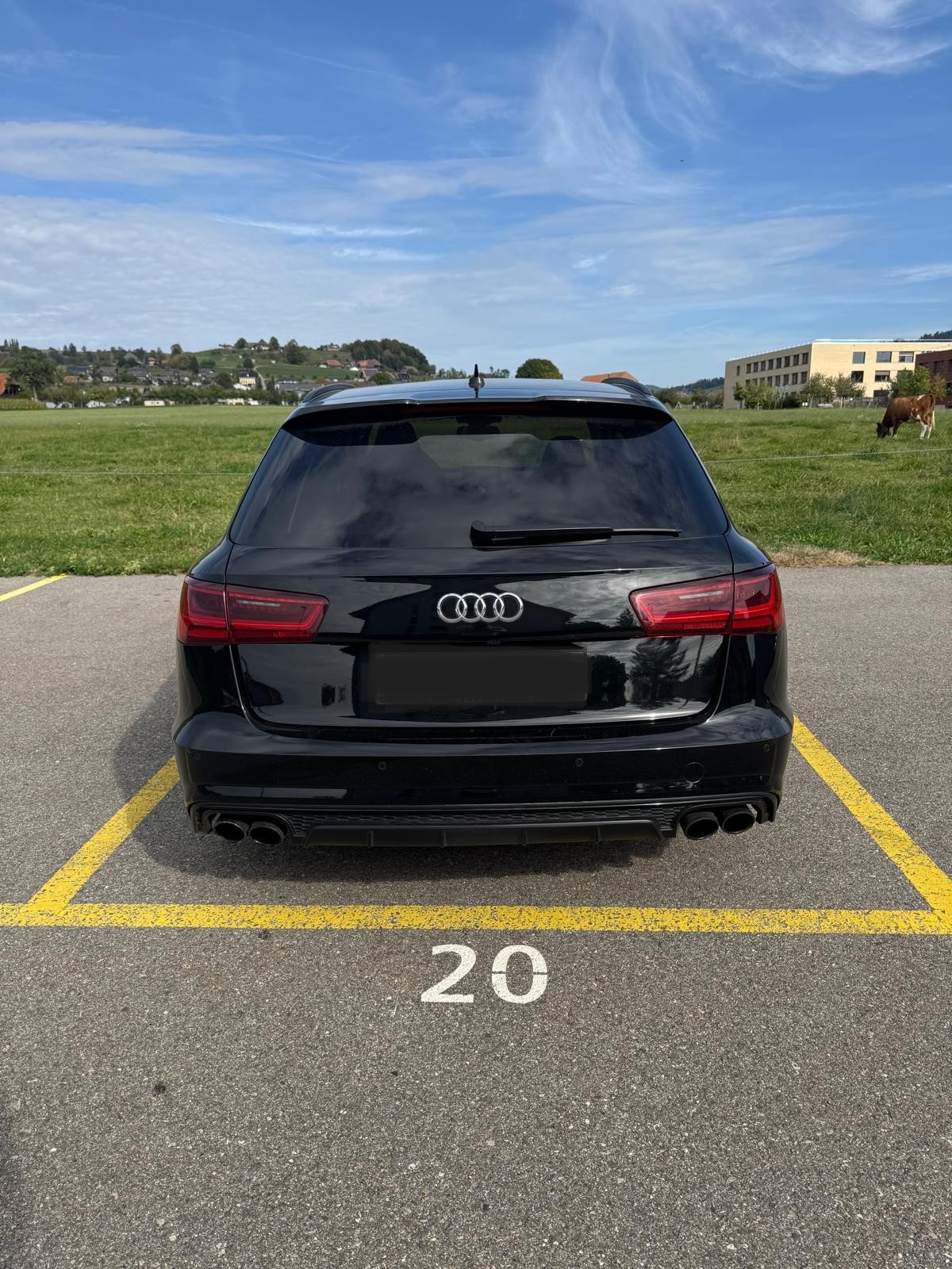 AUDI Avant quattro-image-2