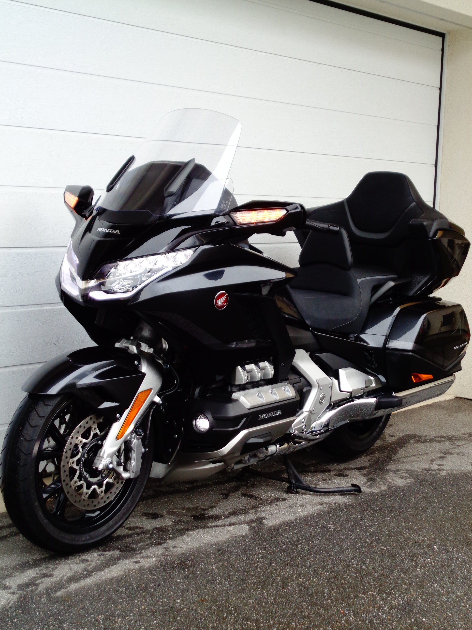 HONDA GL 1800 DA DCT Goldwing Tour Airbag 21-27-image-11