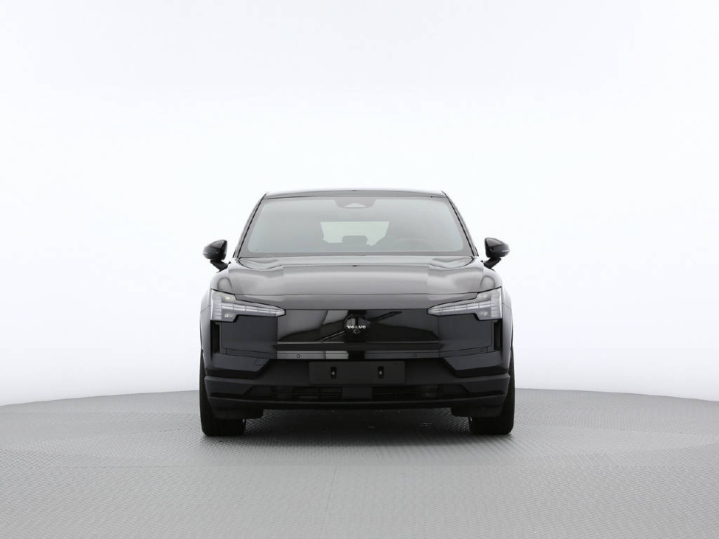 VOLVO EX 30 P8 Ultra Black Edition AWD-image-21