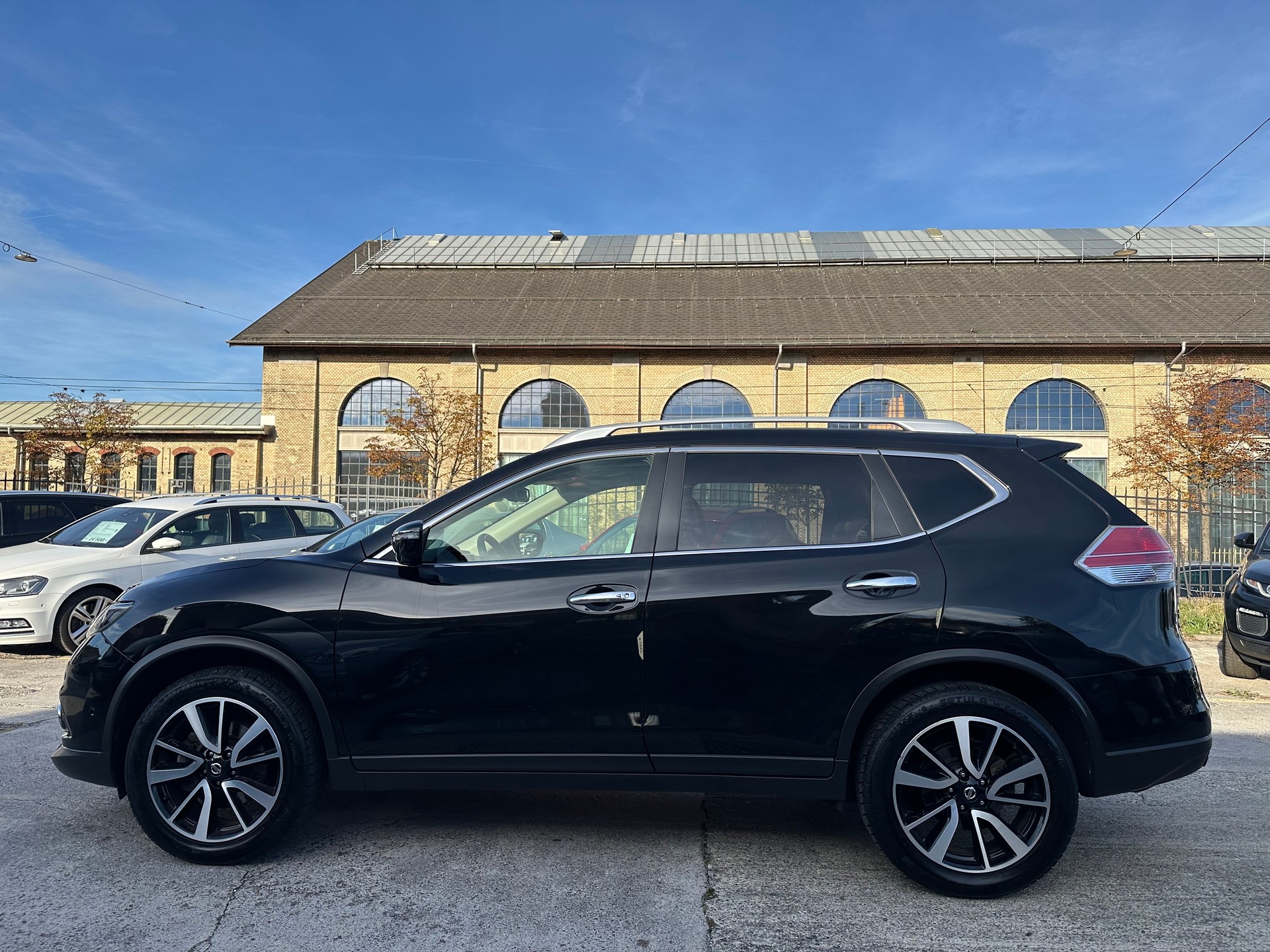 NISSAN 2.0 dCi tekna Xtronic CVT ALL-MODE 4x4 ** 7-Plätzer **-showroom-element-3