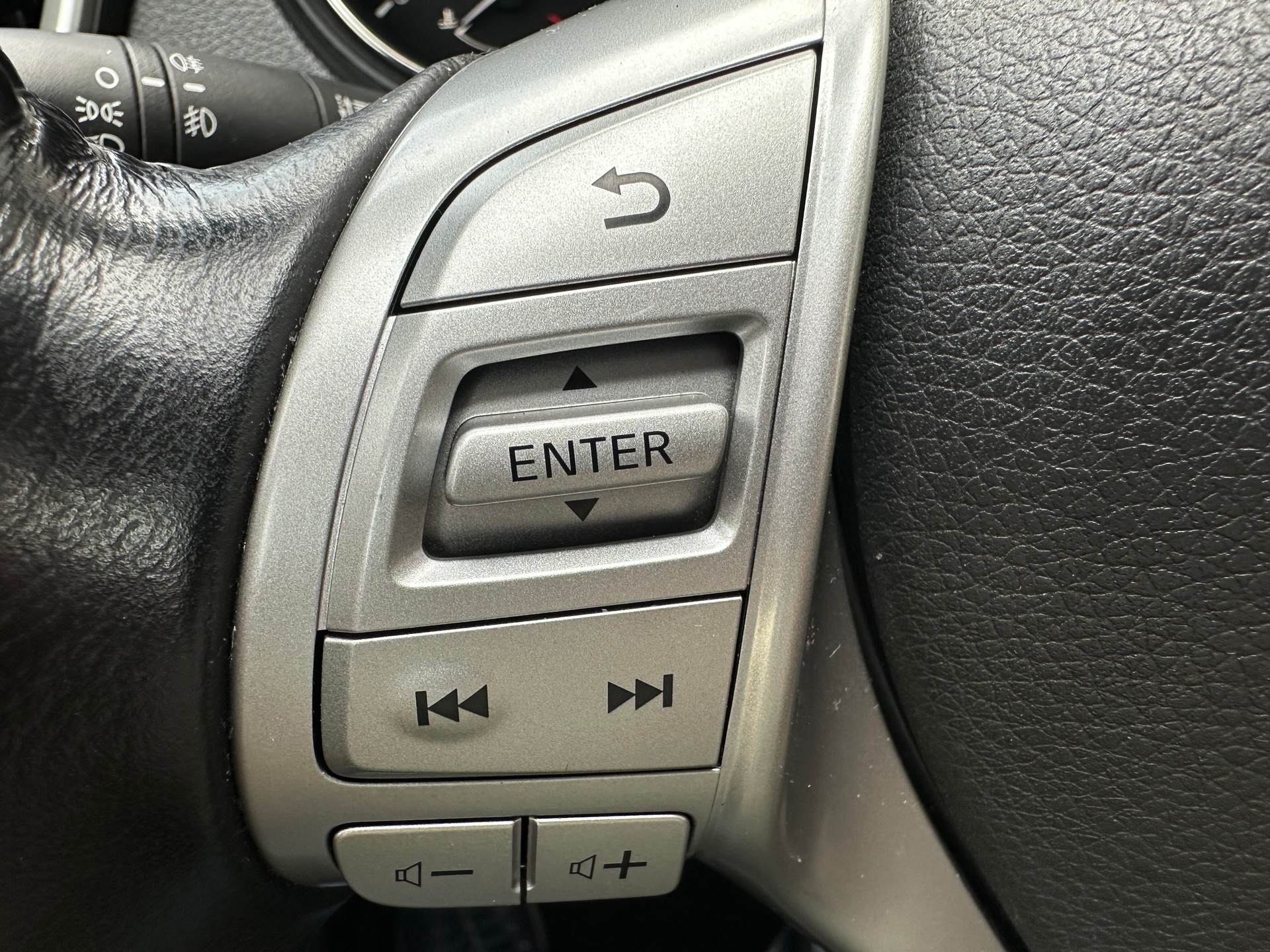 NISSAN 2.0 dCi tekna Xtronic CVT ALL-MODE 4x4 ** 7-Plätzer **-image-24