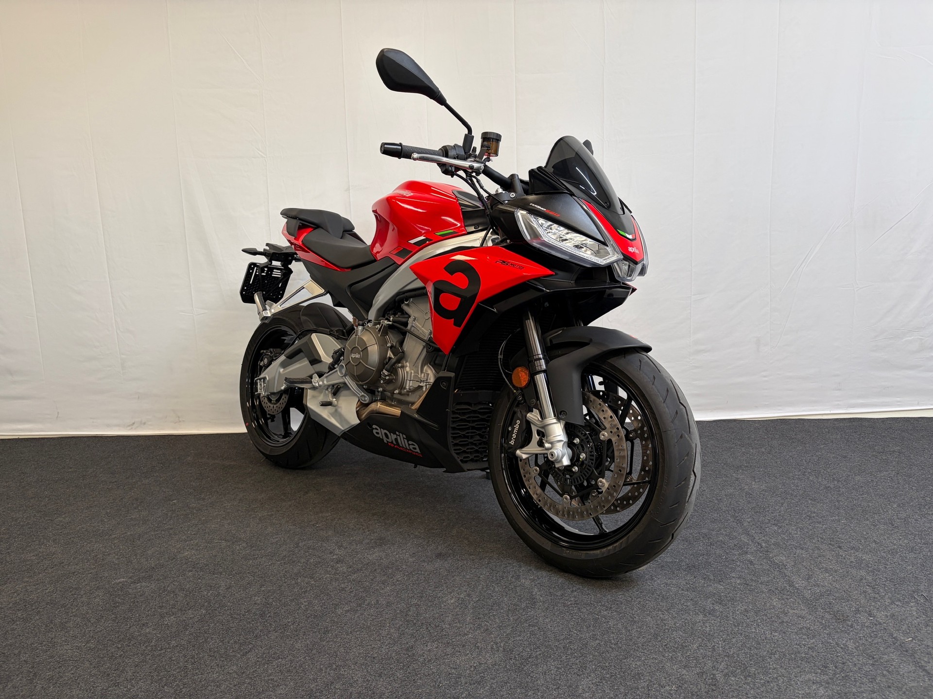 APRILIA Tuono 660 E5-showroom-element-2
