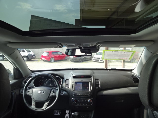 KIA Sorento 2.2 CRDI Style Automatic-image-7