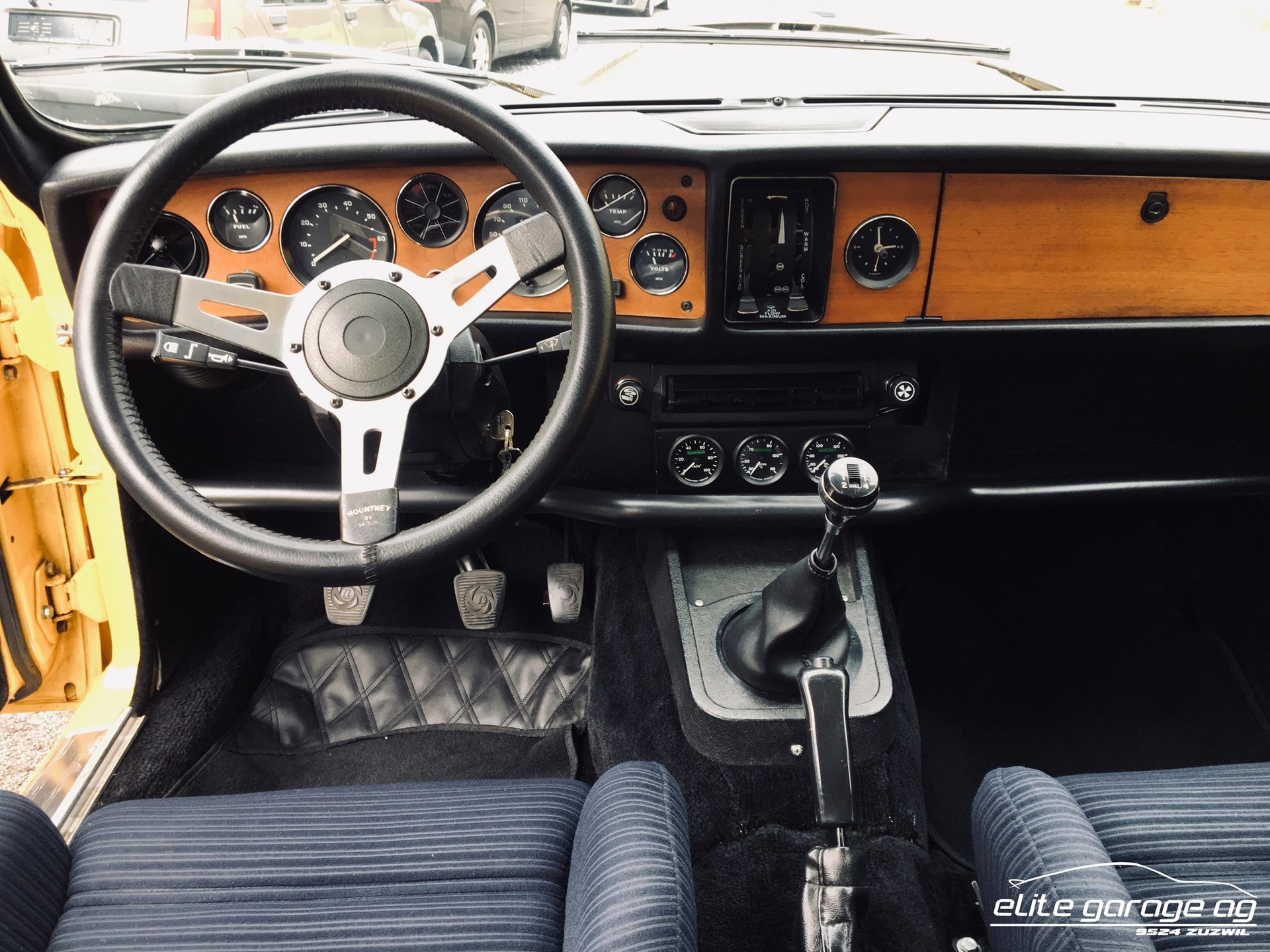 TRIUMPH Dolomite Sprint-image-12