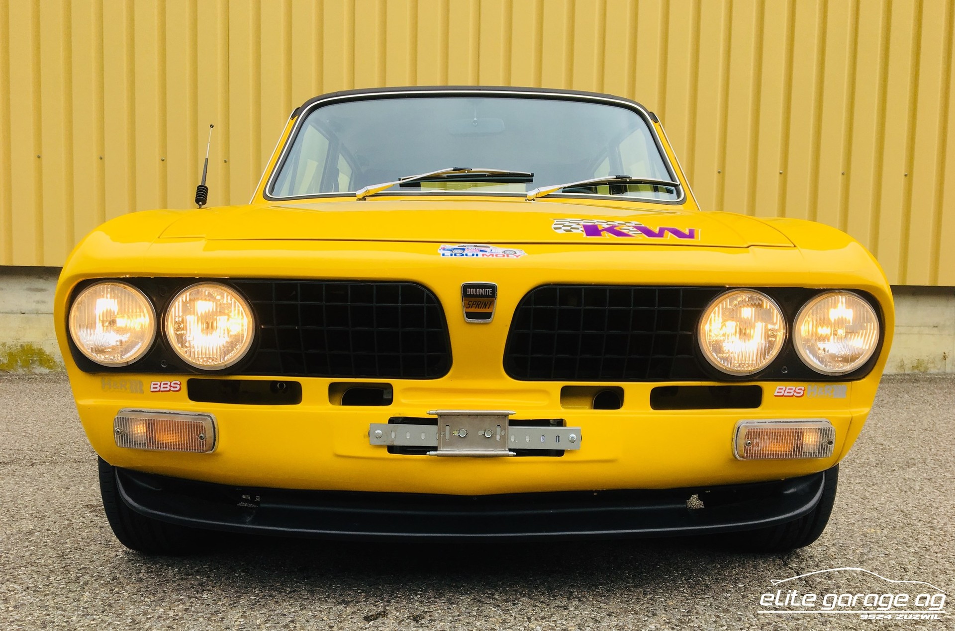 TRIUMPH Dolomite Sprint-image-1