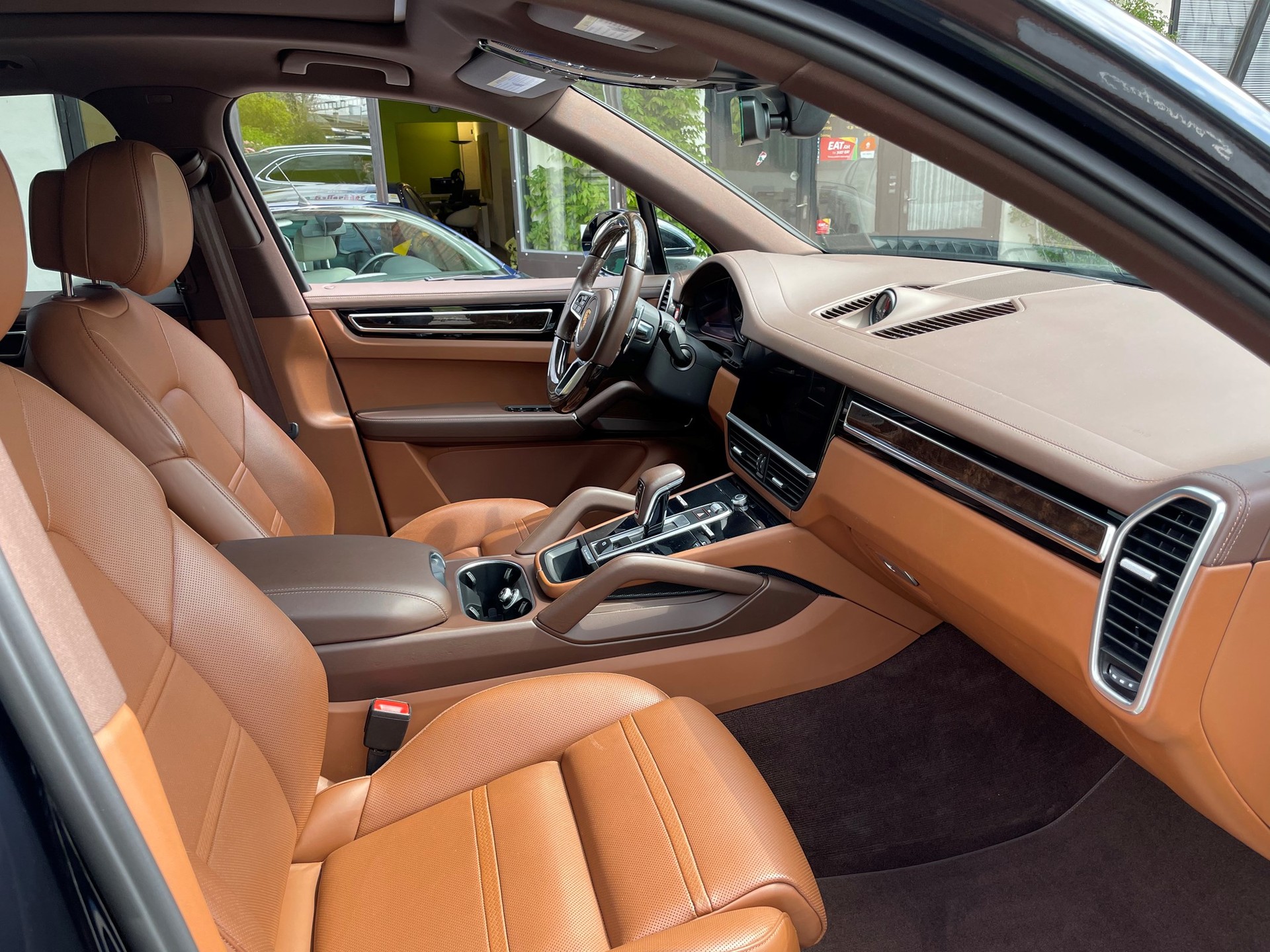 PORSCHE Cayenne S-image-13