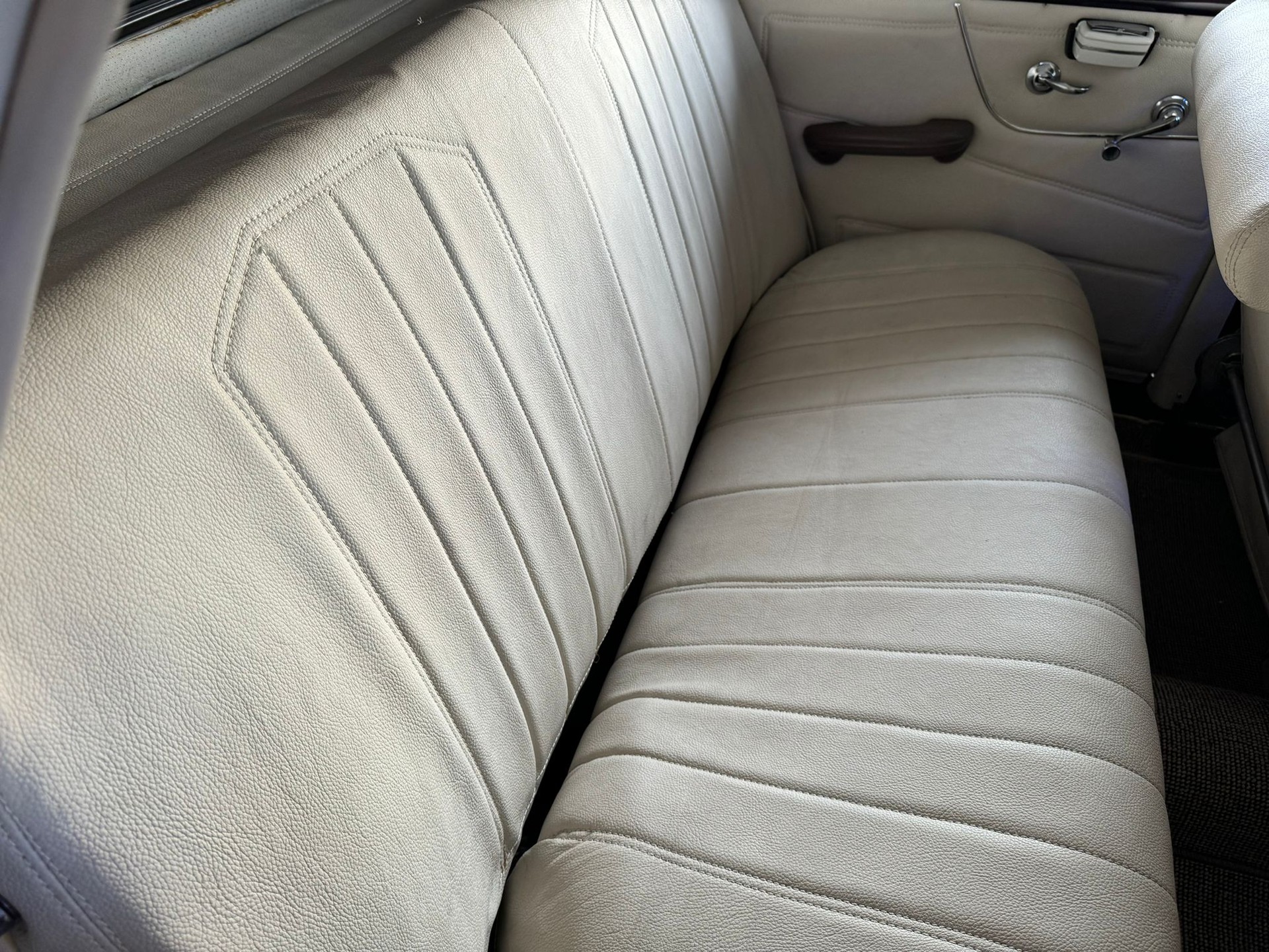 MERCEDES-BENZ 180 D ***13.20 vorhanden***-image-10