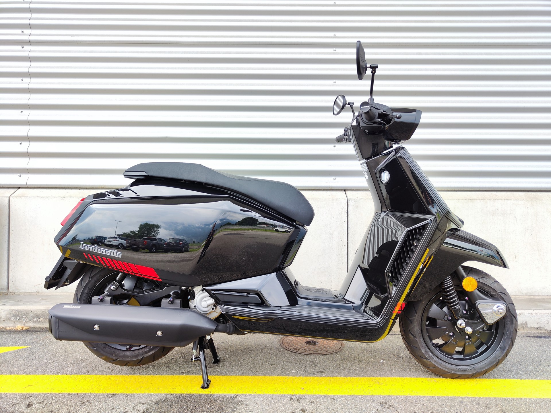 LAMBRETTA X 125