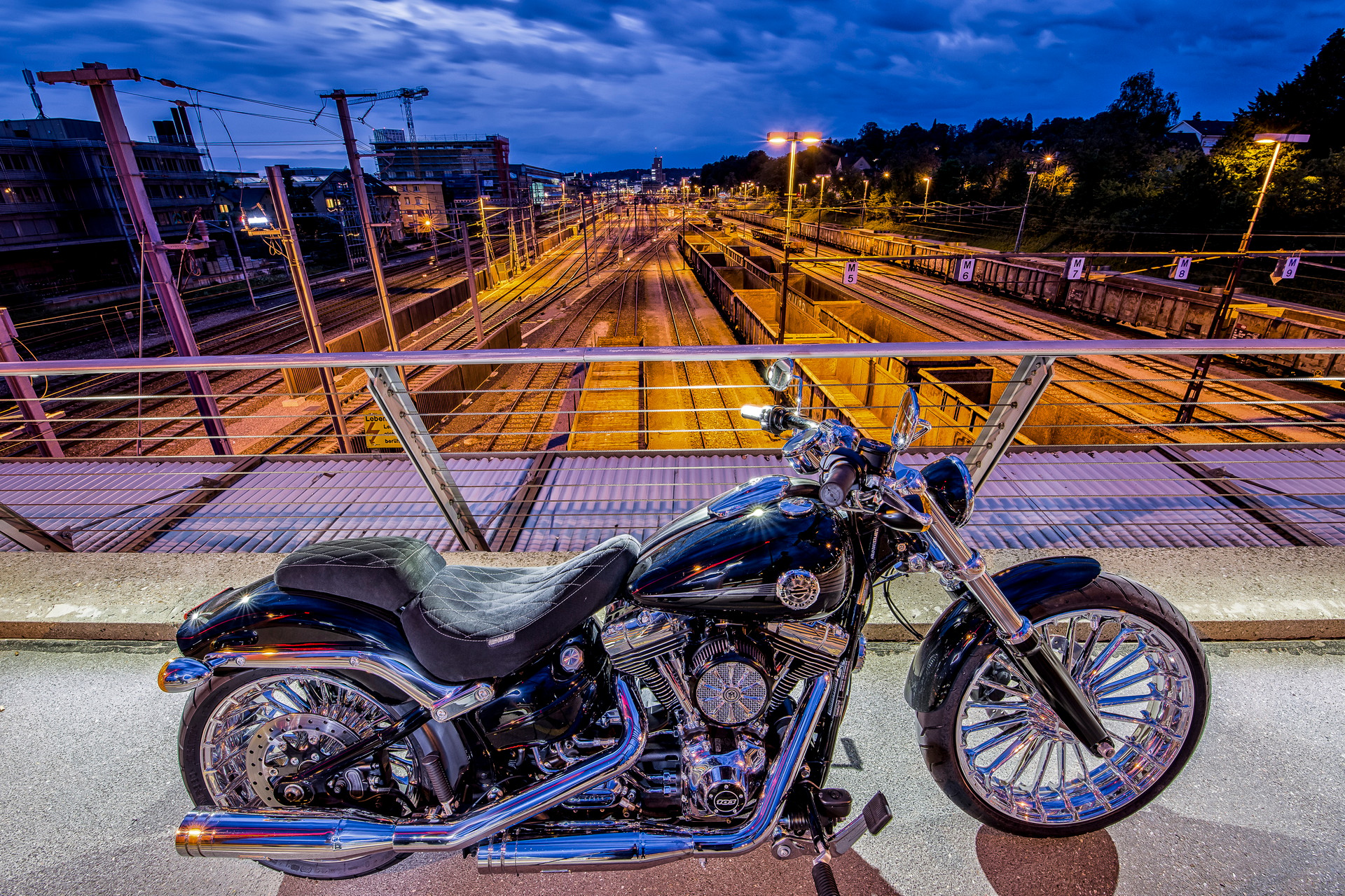 HARLEY-DAVIDSON FXSB Breakout 103 ABS-image-0
