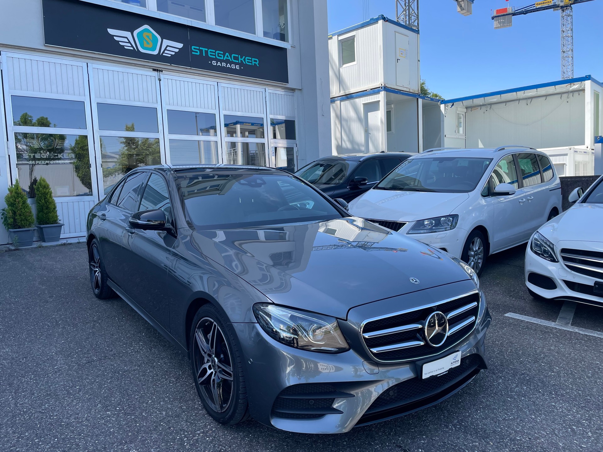 MERCEDES-BENZ E 400 d 4Matic AMG Line 9G-Tronic-showroom-element-2