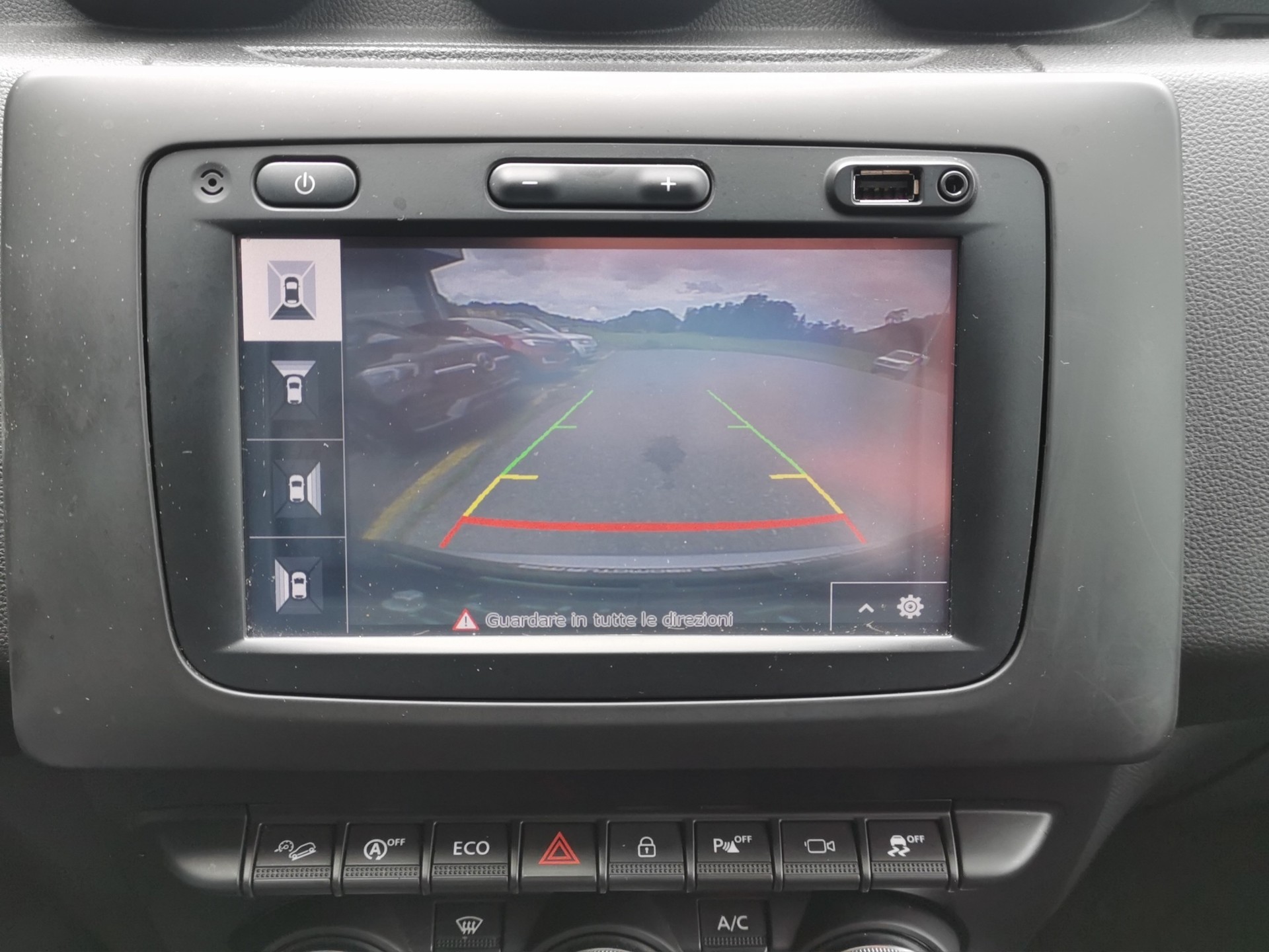 DACIA Duster 1.2 T Prestige 4x4-image-14