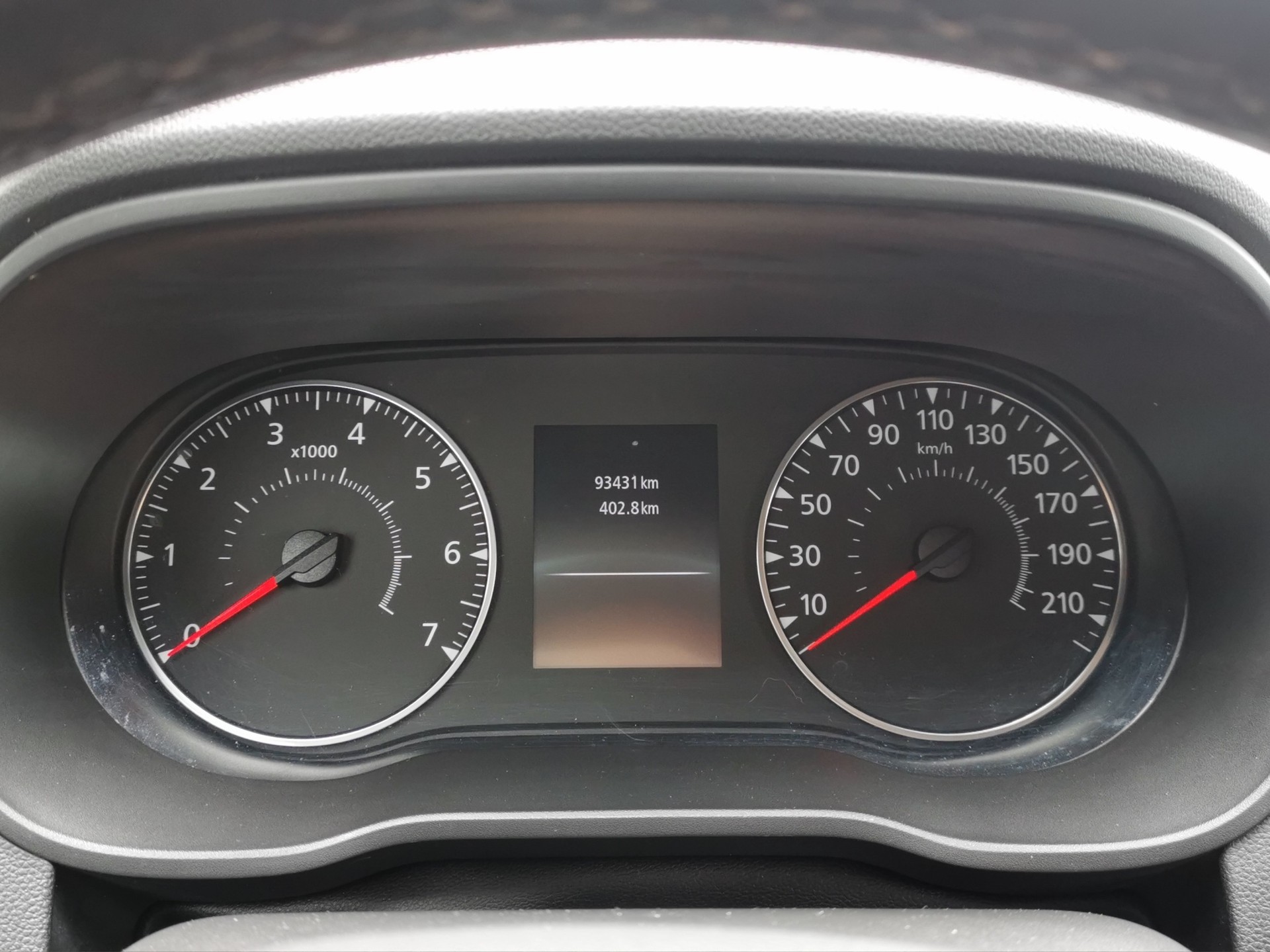 DACIA Duster 1.2 T Prestige 4x4-image-15
