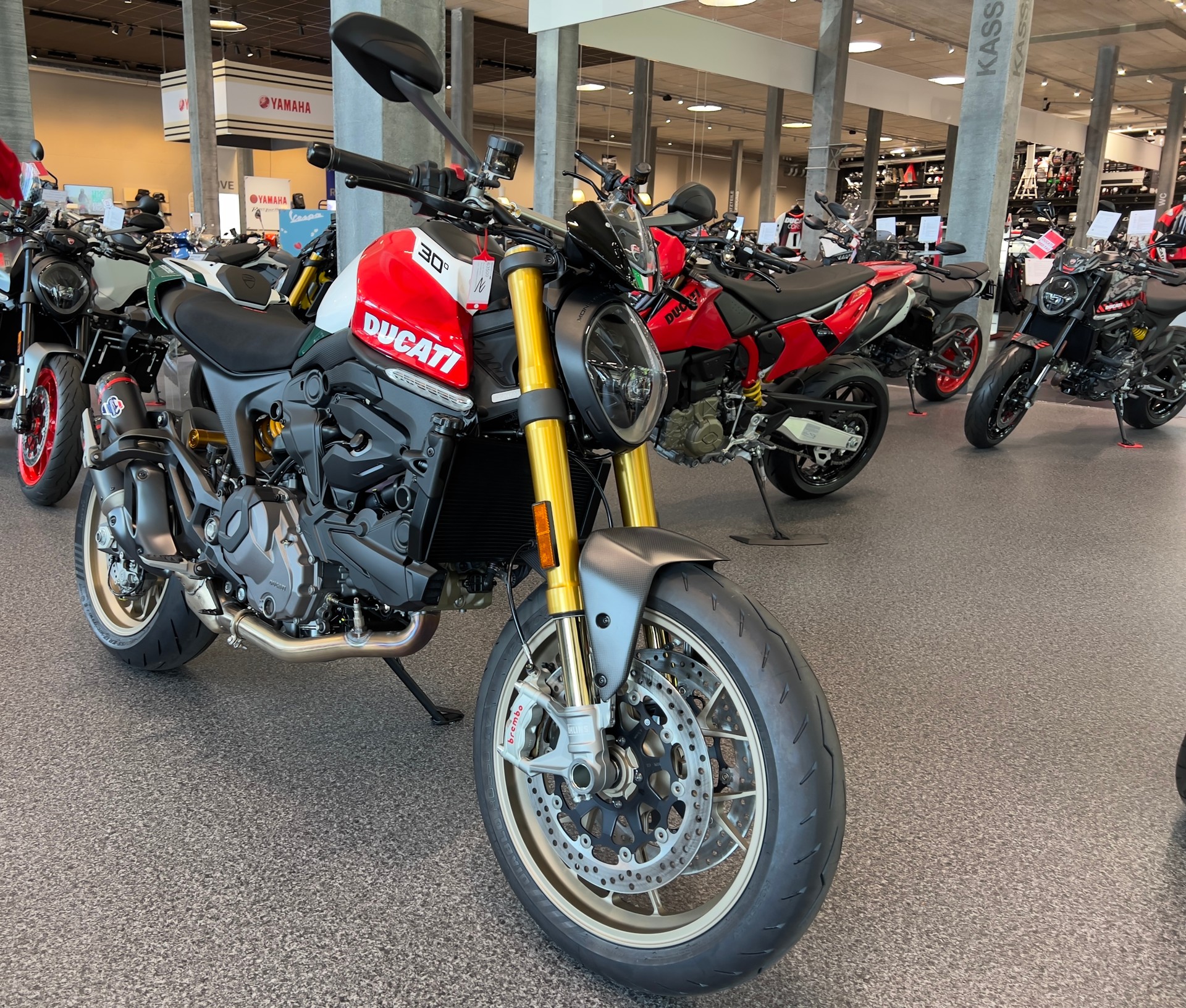 DUCATI Monster 30 Anniversario-image-2