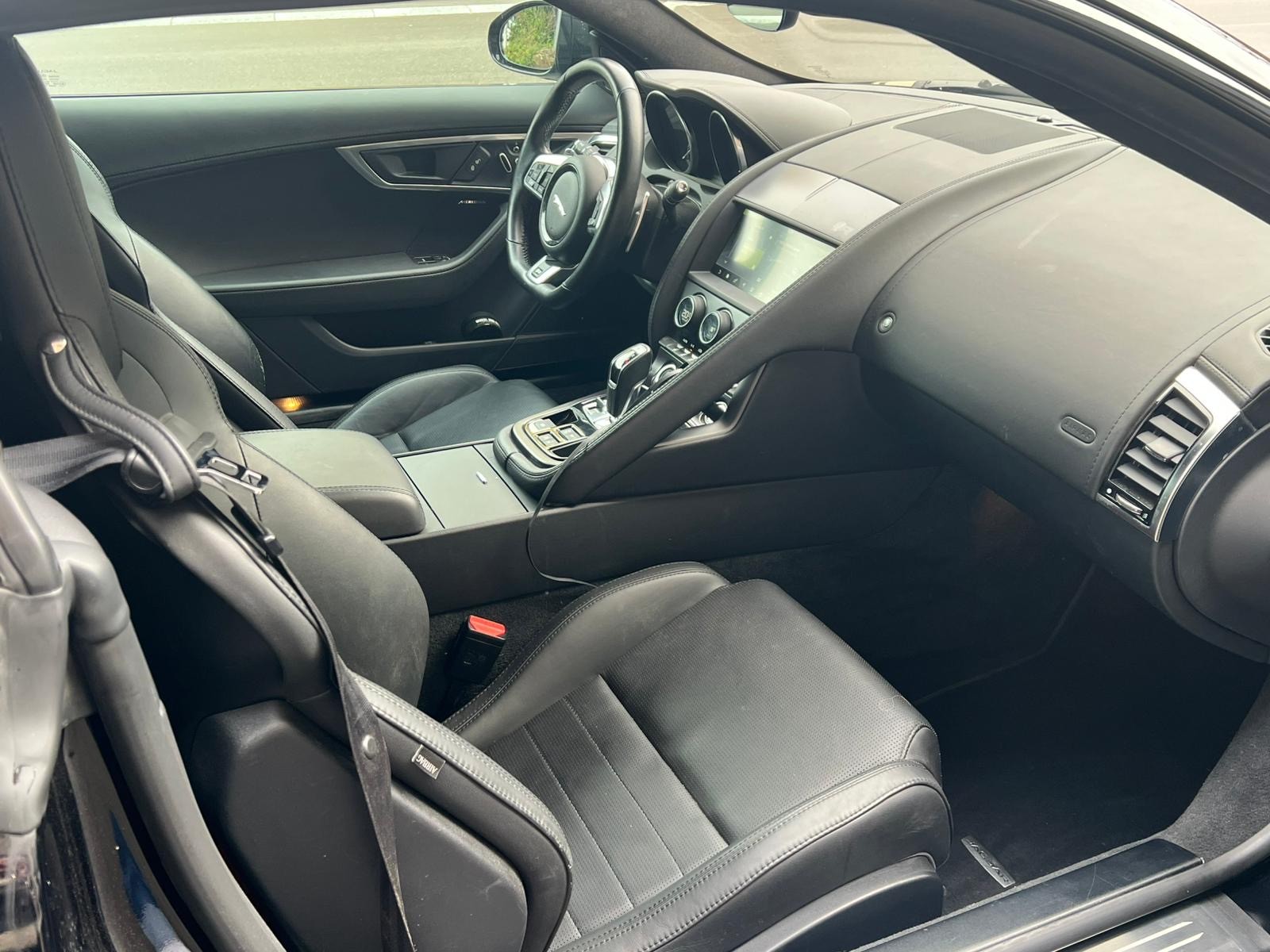 JAGUAR F-Type Coupé 5.0 V8 S/C R AWD Automatik-image-11
