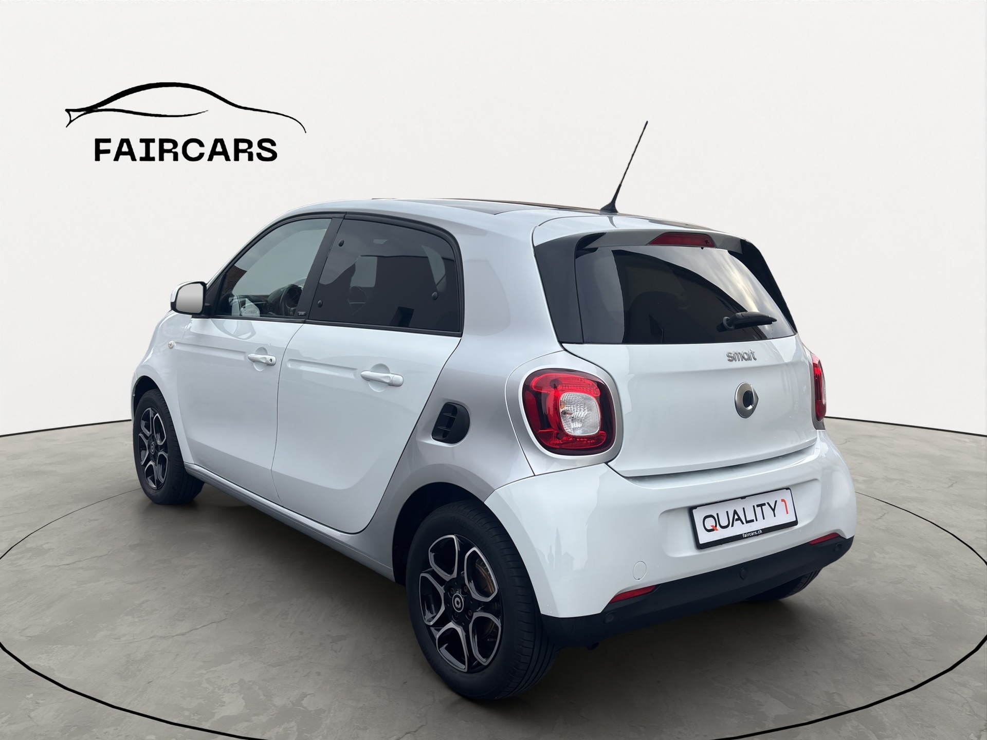 SMART forfour prime twinamic, CH Fahrzeug, Ledersitze, Leasing ab CHF 92.50-image-3