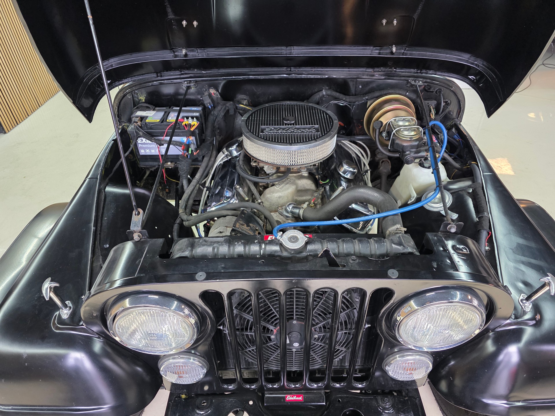JEEP Jeep CJ-7 7.4 Chevi Big Block-showroom-element-2