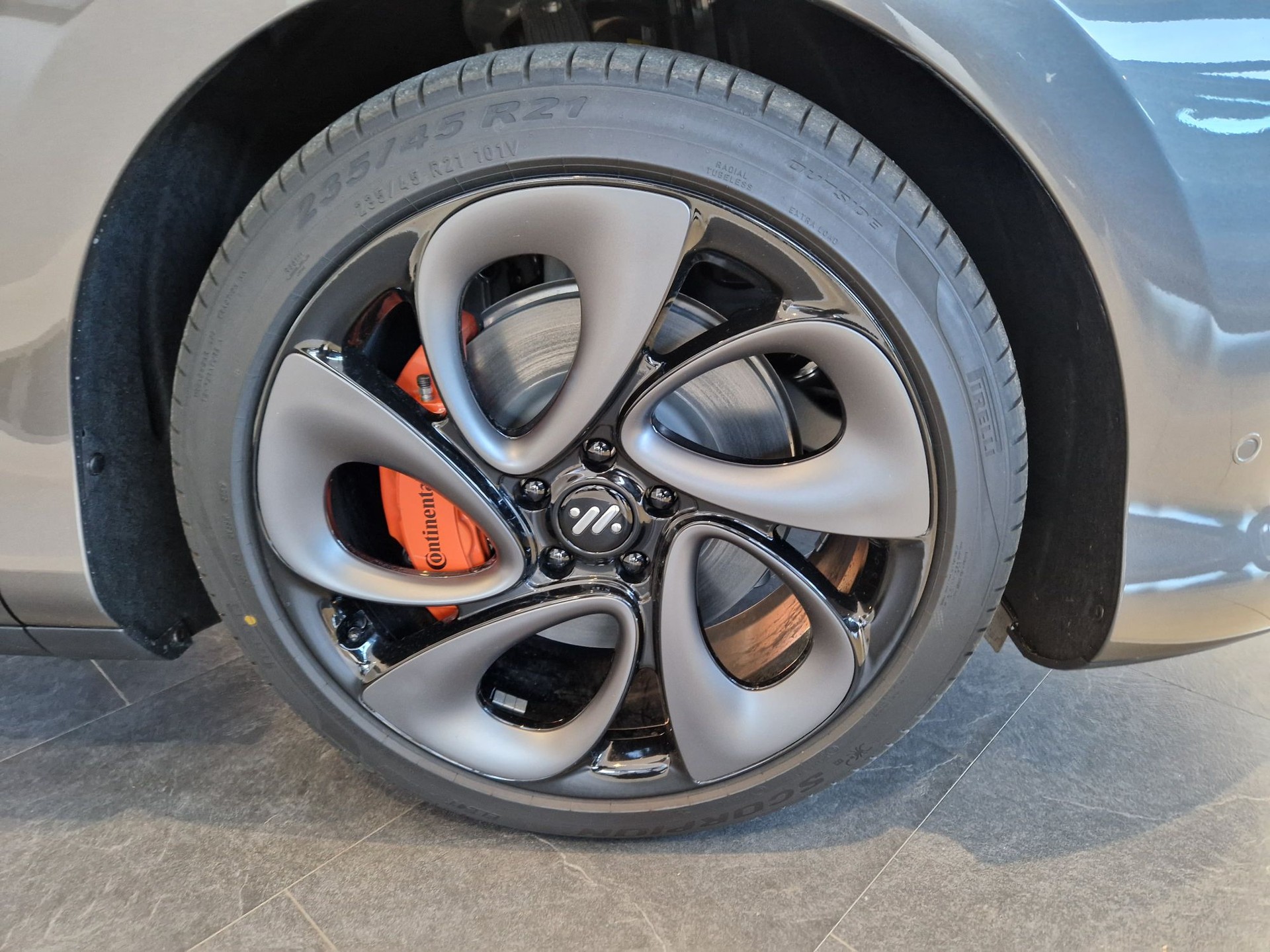 MG IM6 EV 100kWh Performance 21"-image-6