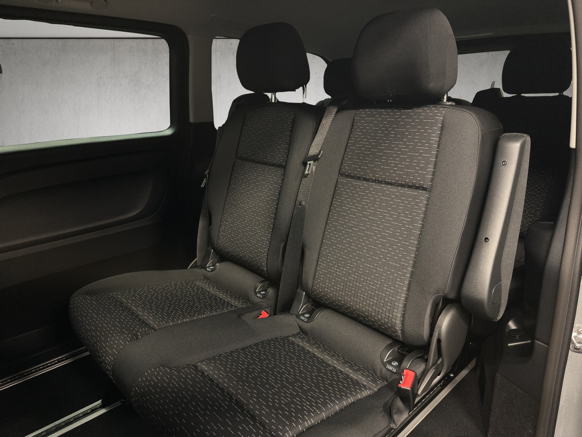 MERCEDES-BENZ Vito 116 CDI Lang Tourer 9G-Tronic 4M Select-image-7