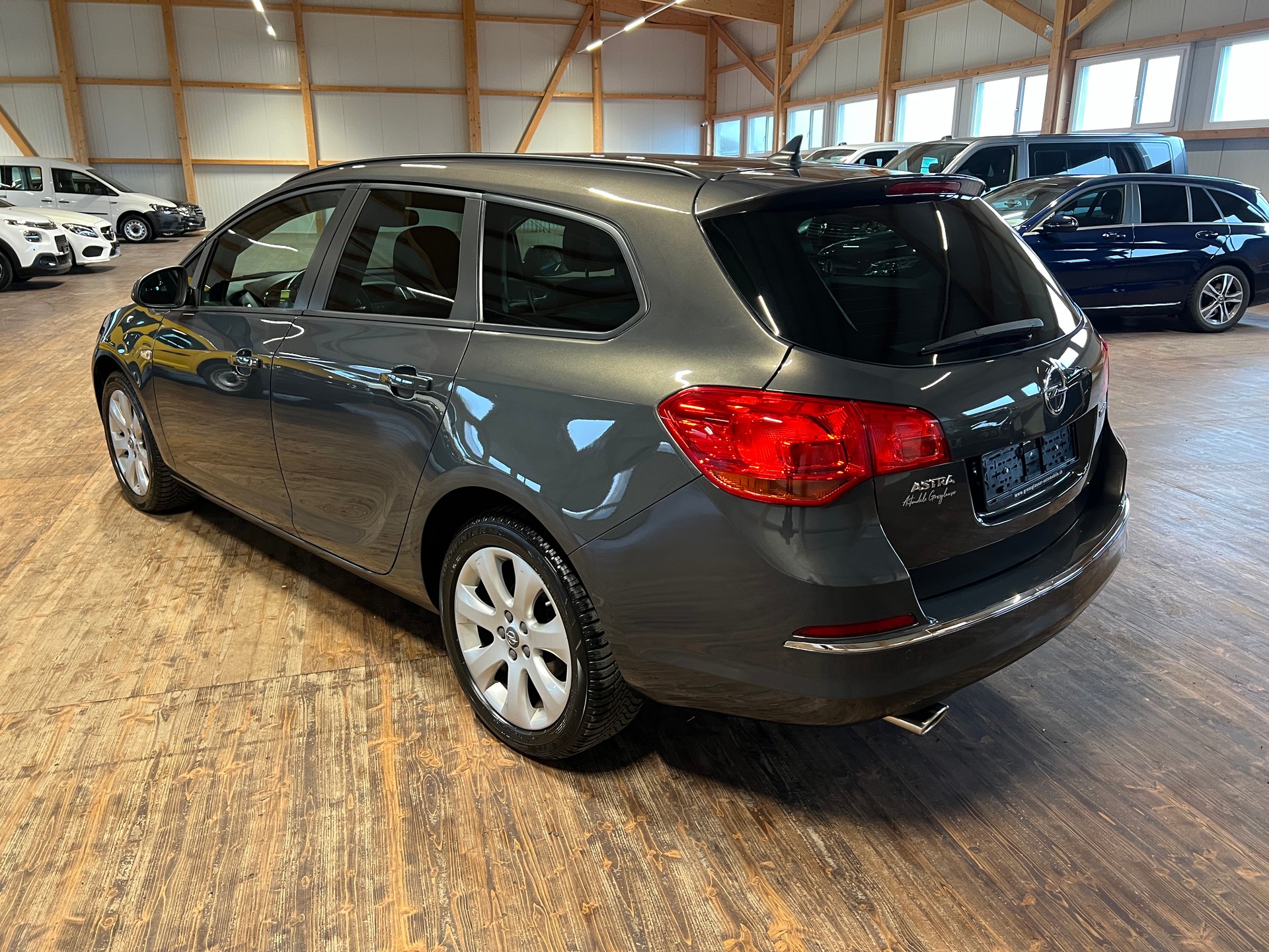 OPEL Astra SportsTourer 1.4i 16V Turbo-image-6