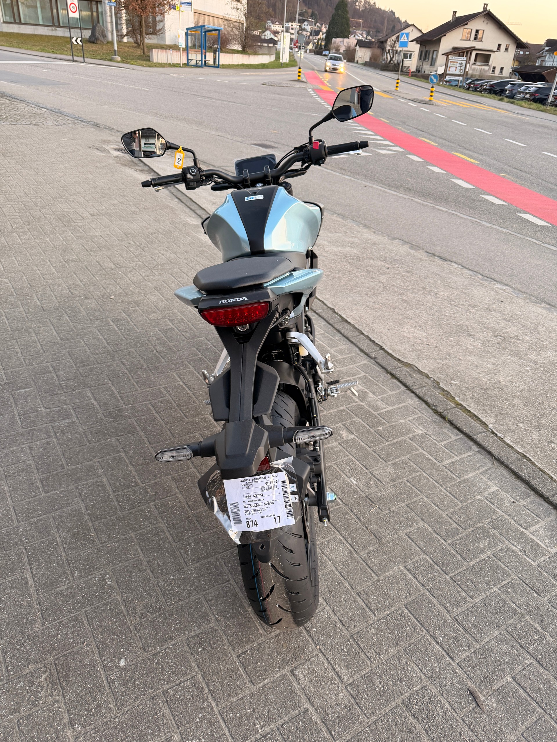 HONDA CB 125 R-image-2