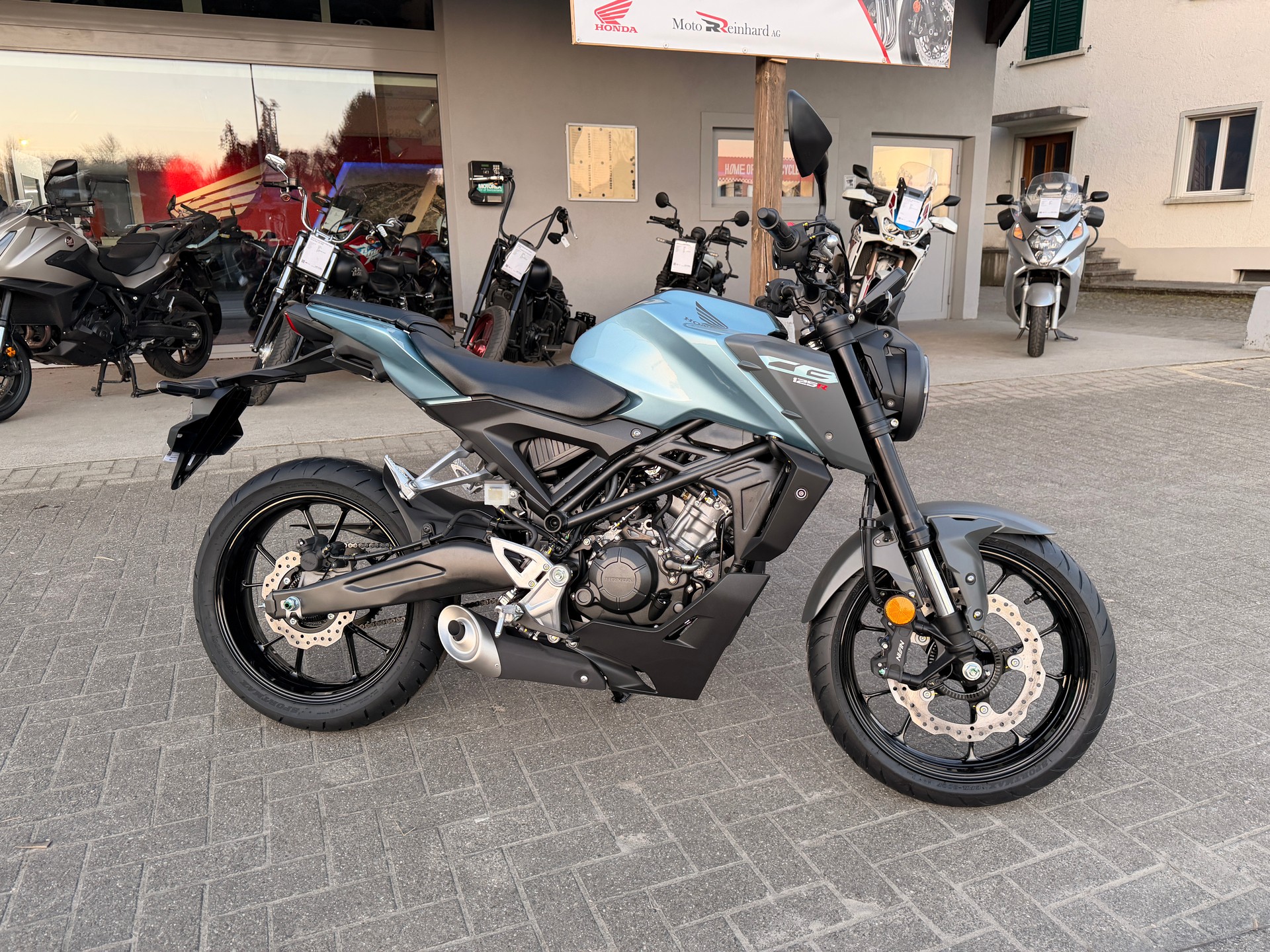HONDA CB 125 R-image-3
