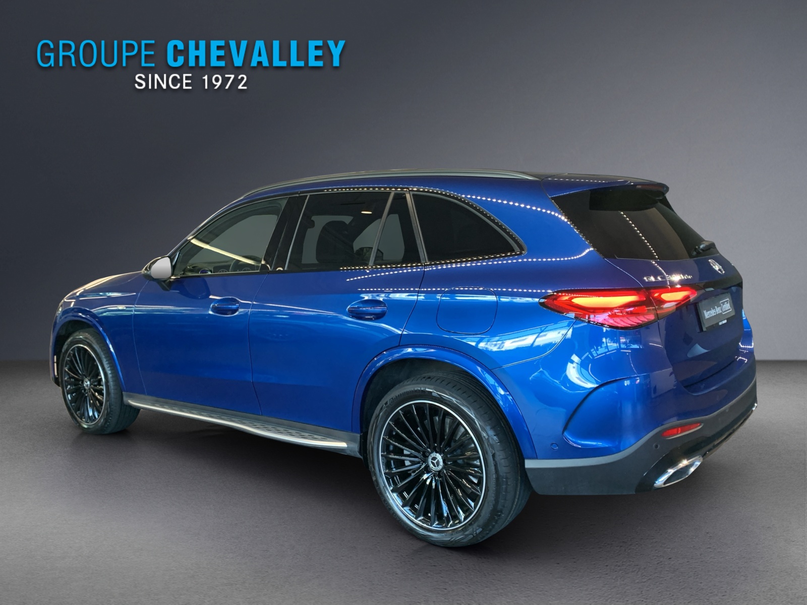 MERCEDES-BENZ GLC 300 de 4M 9G-Tronic-showroom-element-2