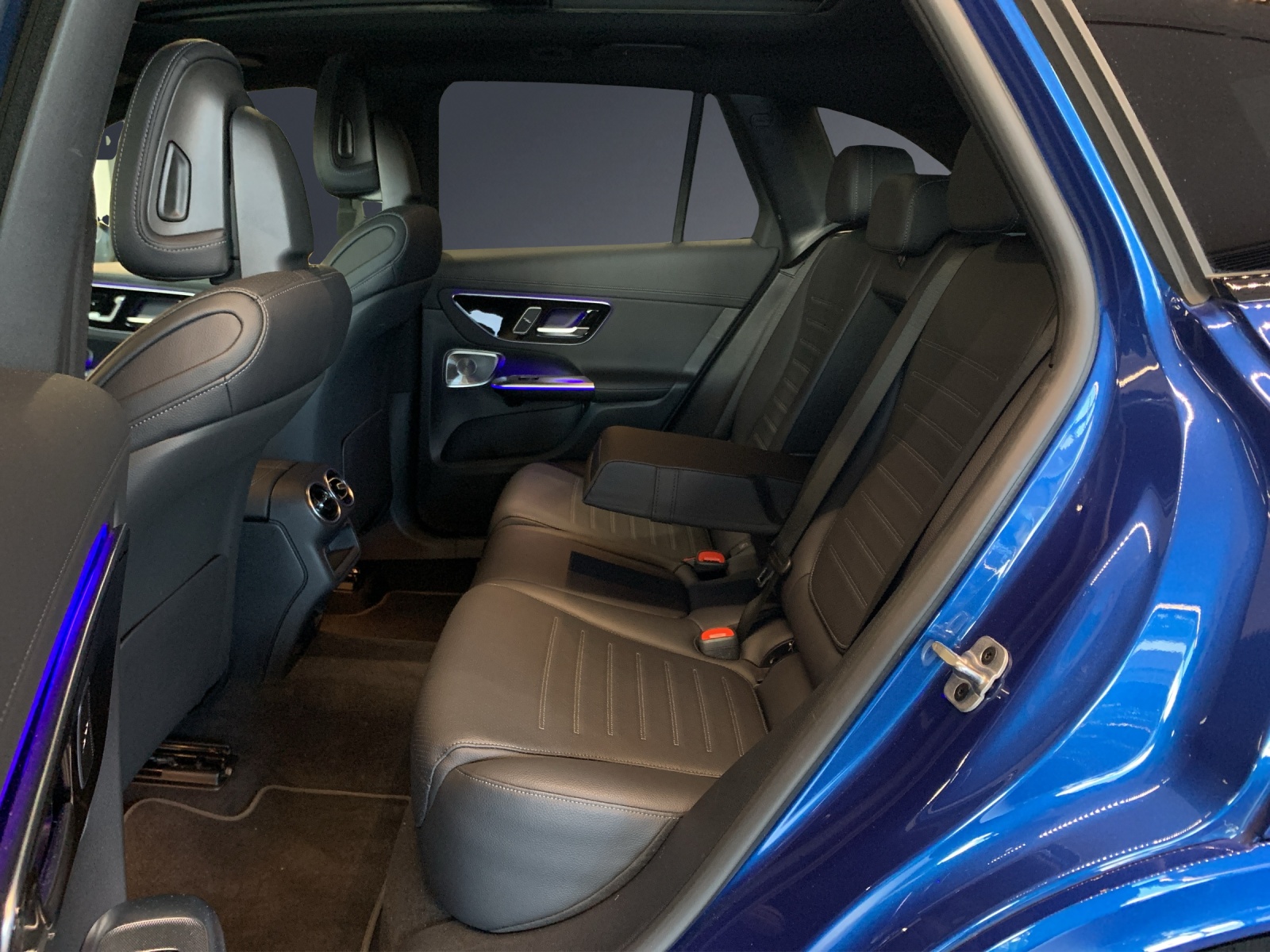 MERCEDES-BENZ GLC 300 de 4M 9G-Tronic-image-12