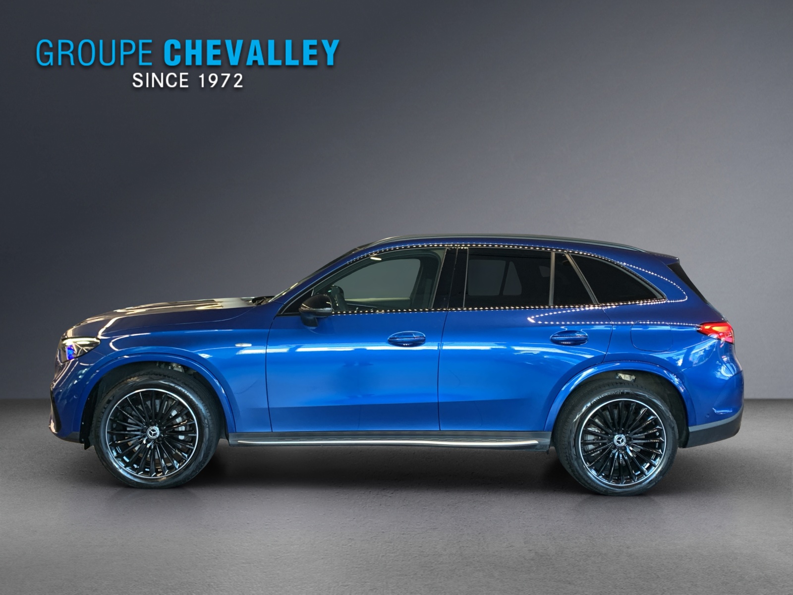 MERCEDES-BENZ GLC 300 de 4M 9G-Tronic-showroom-element-1