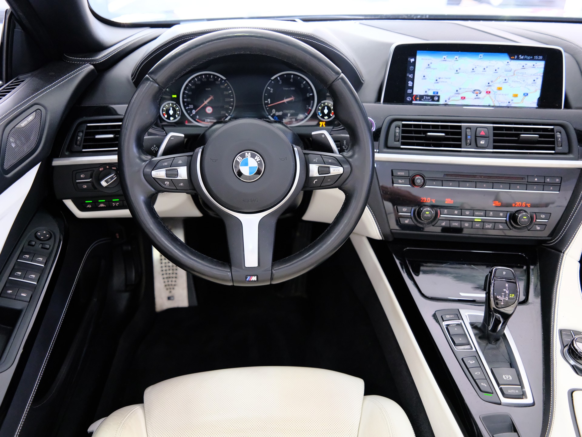 BMW 650i Cabrio xDrive-image-11