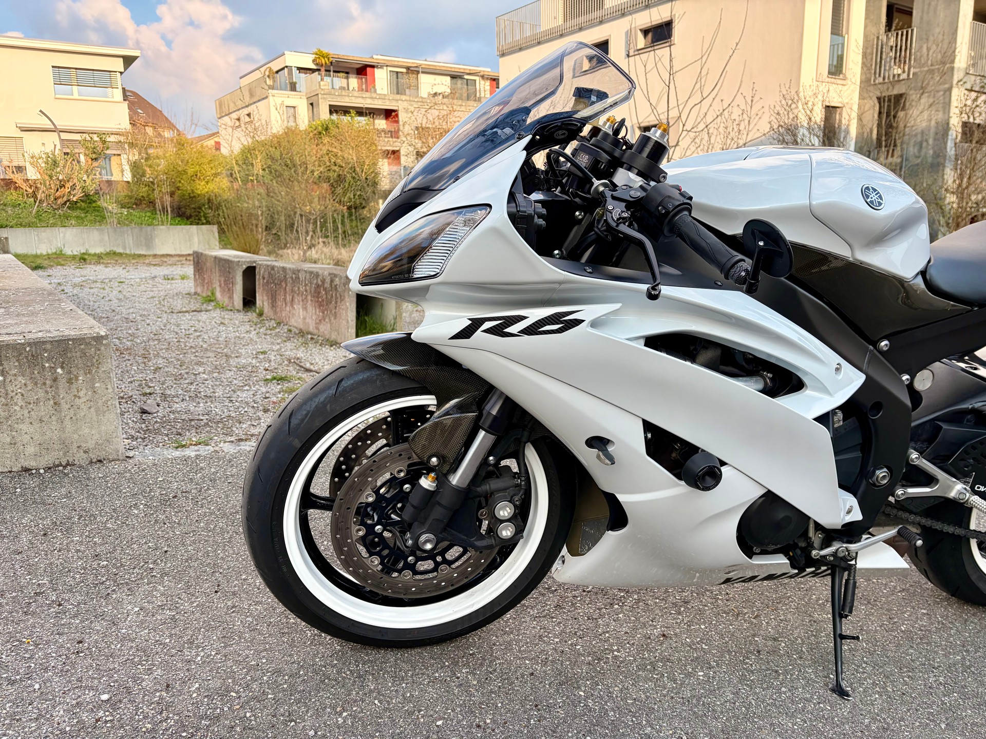 YAMAHA YZF-R6-image-5